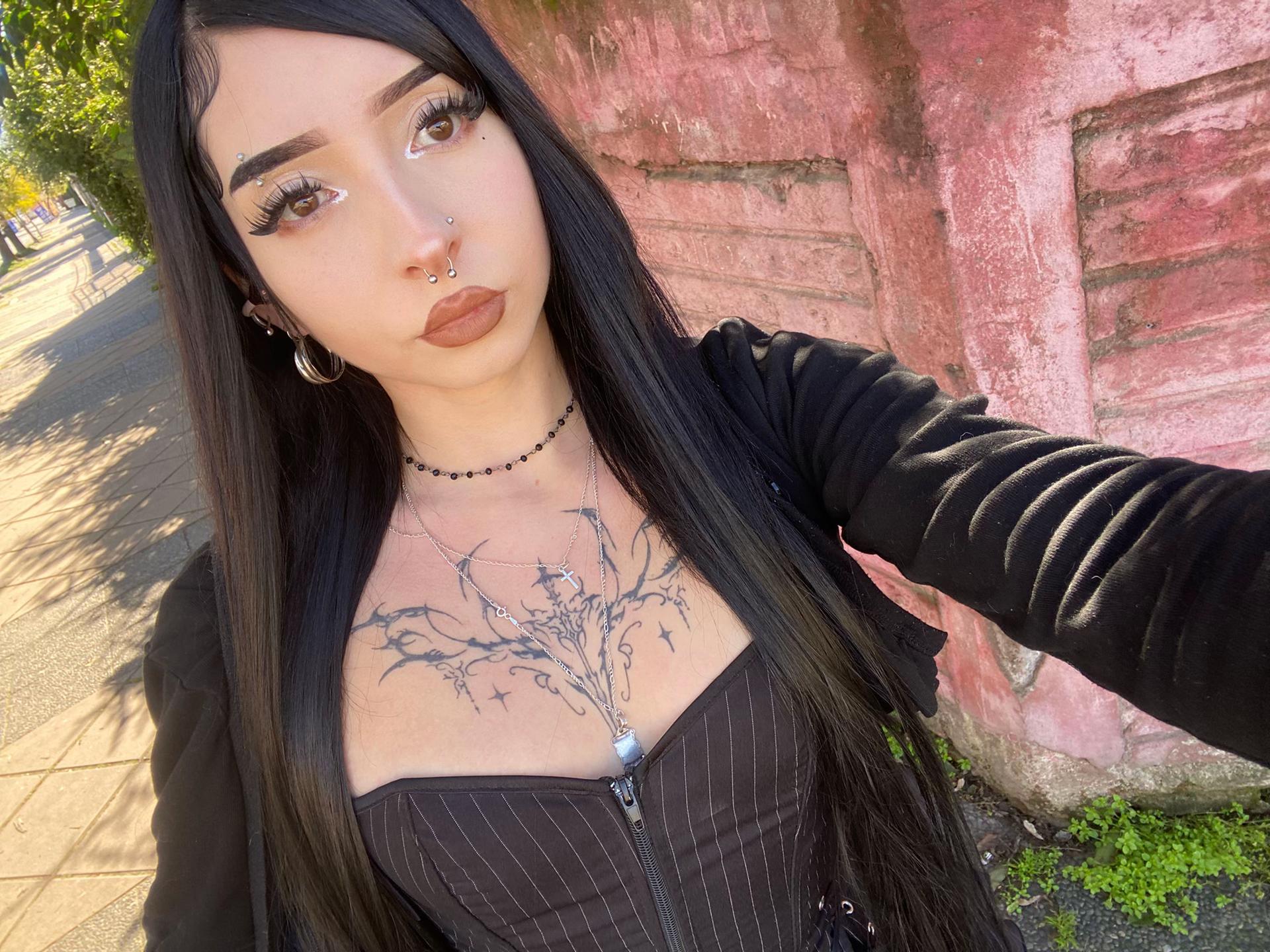@decorazonnn