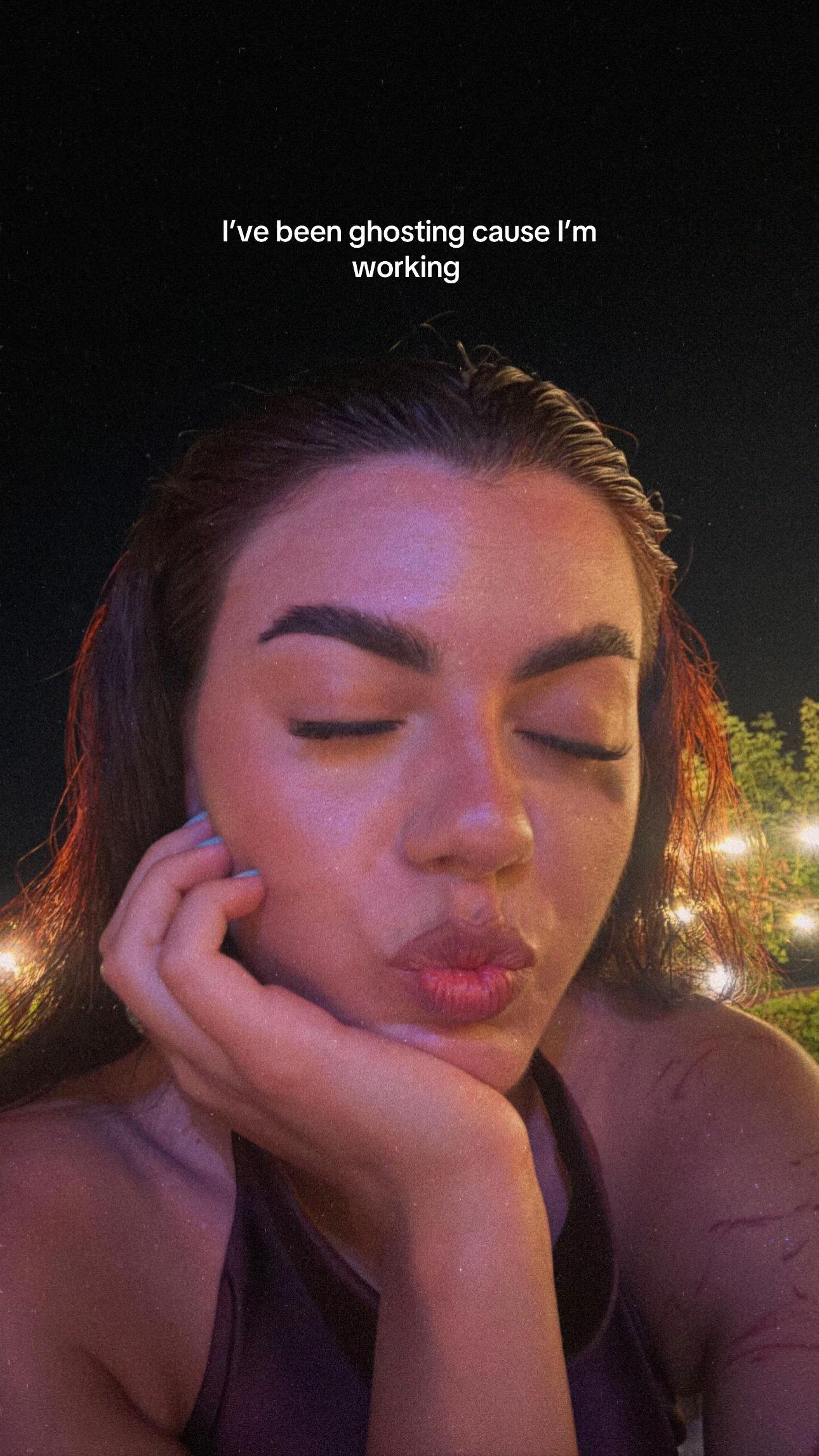 @claudiaadnn