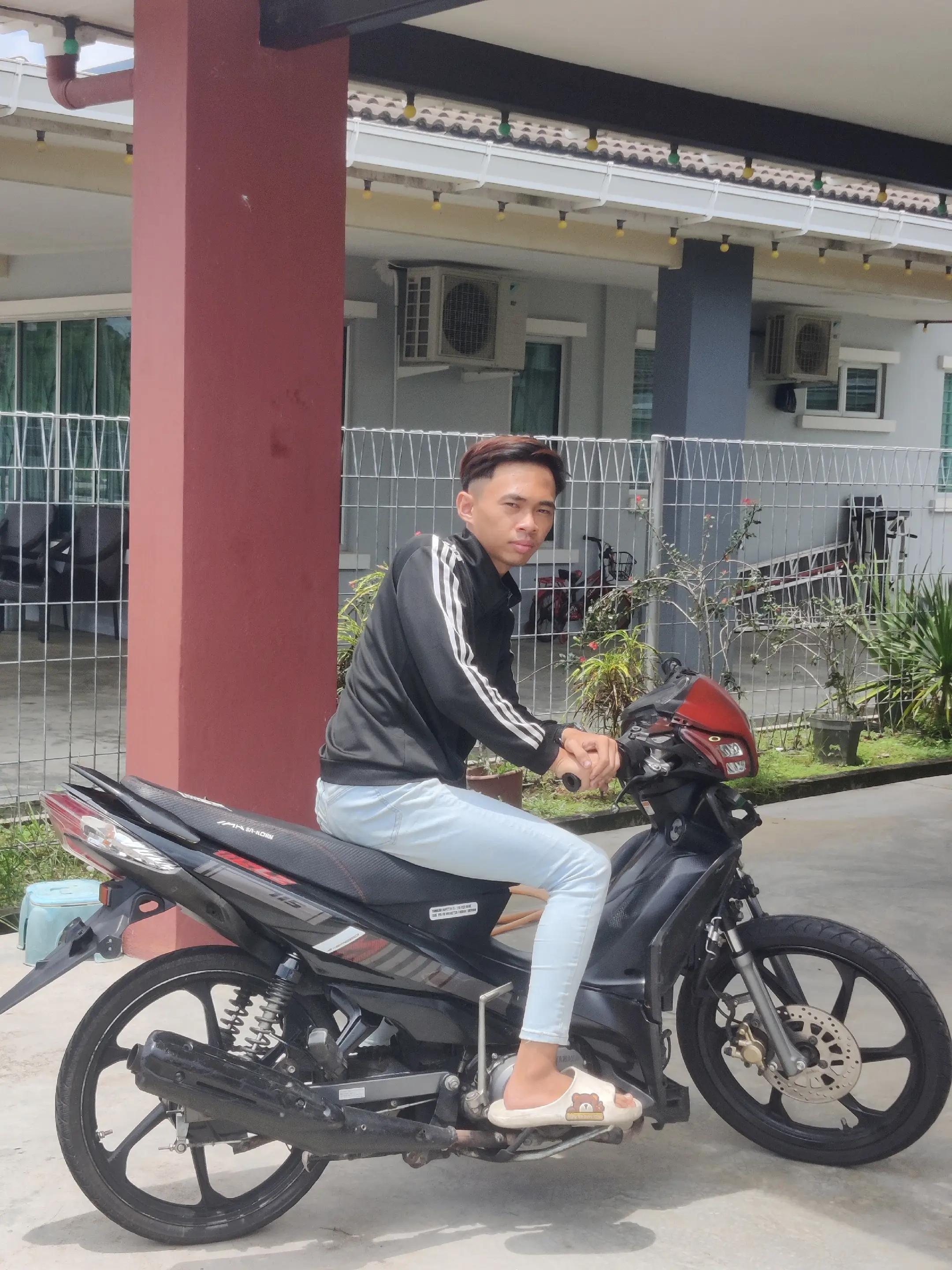 @𝙈𝙖𝙡 𝙏𝙤𝙧𝙚𝙮🖐🏻