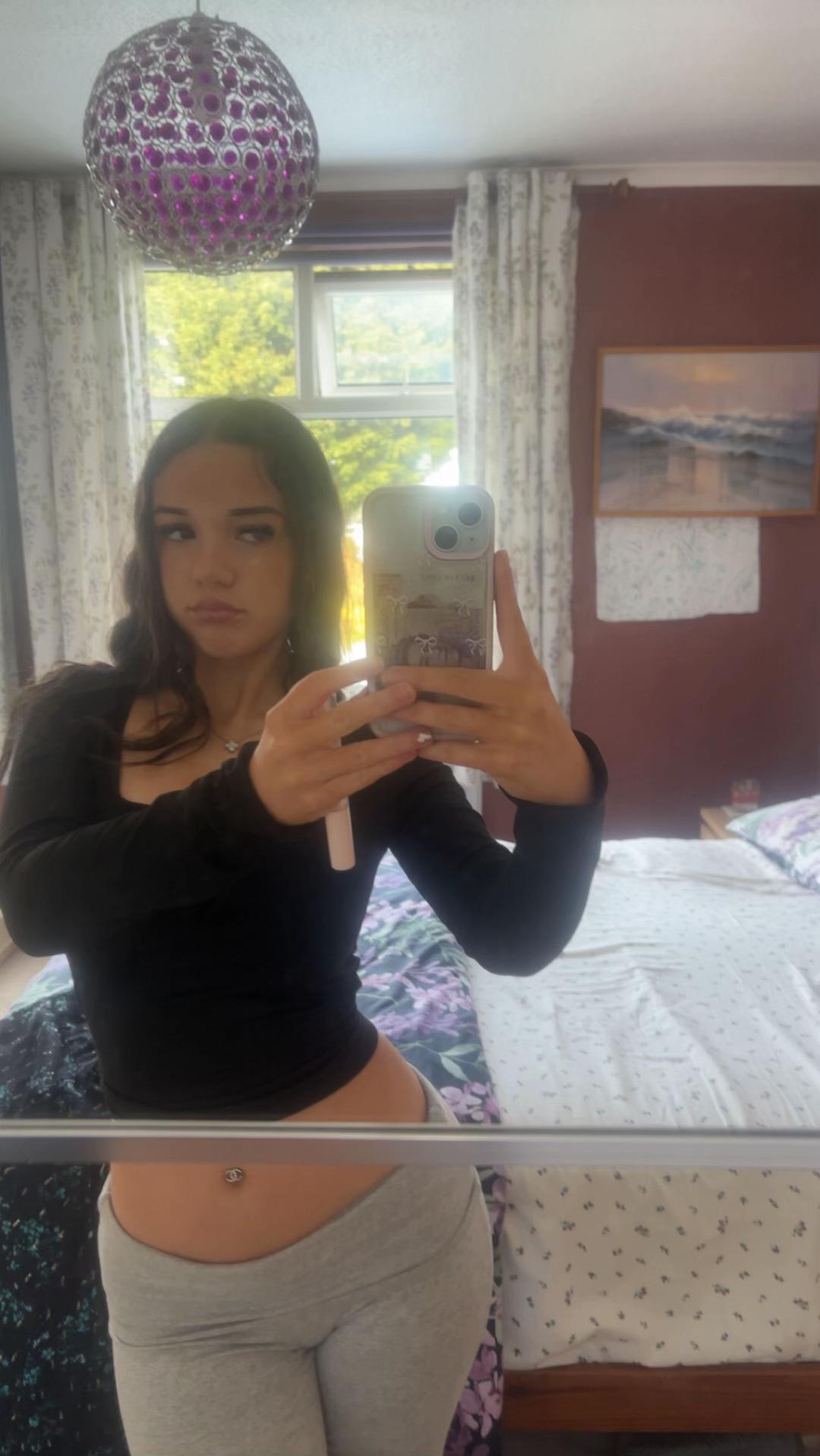 @𝒿𝑒𝓈𝓈💞