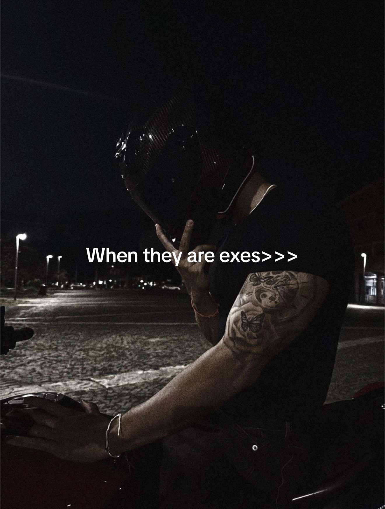 @Rory 📚 🥀