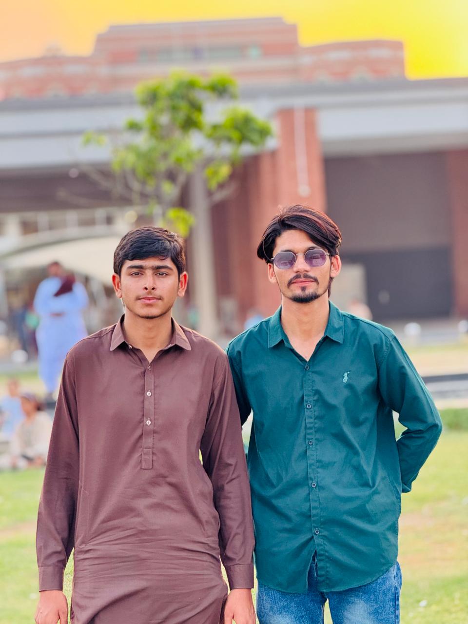 @Awais g