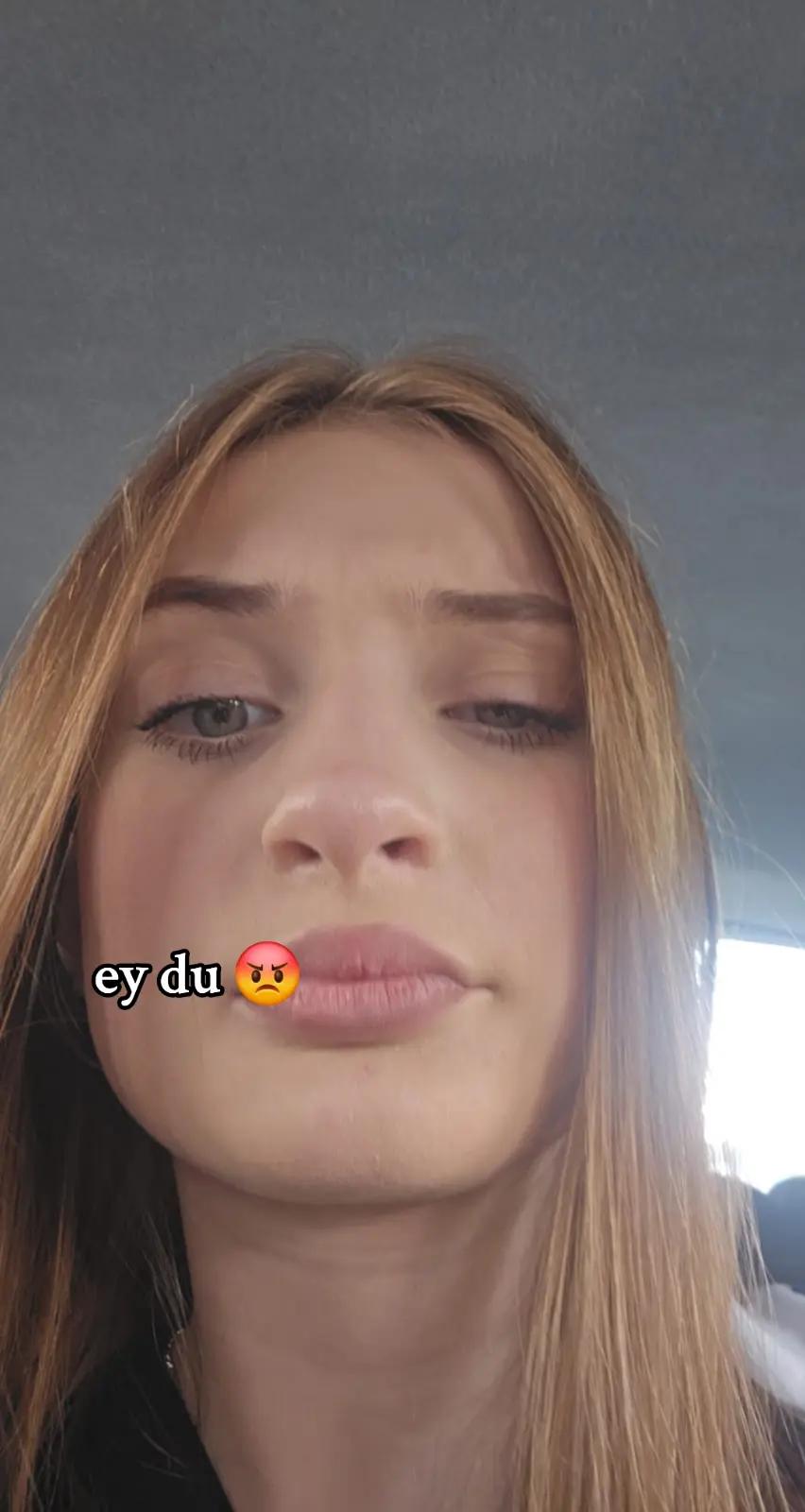 @lara........♾️