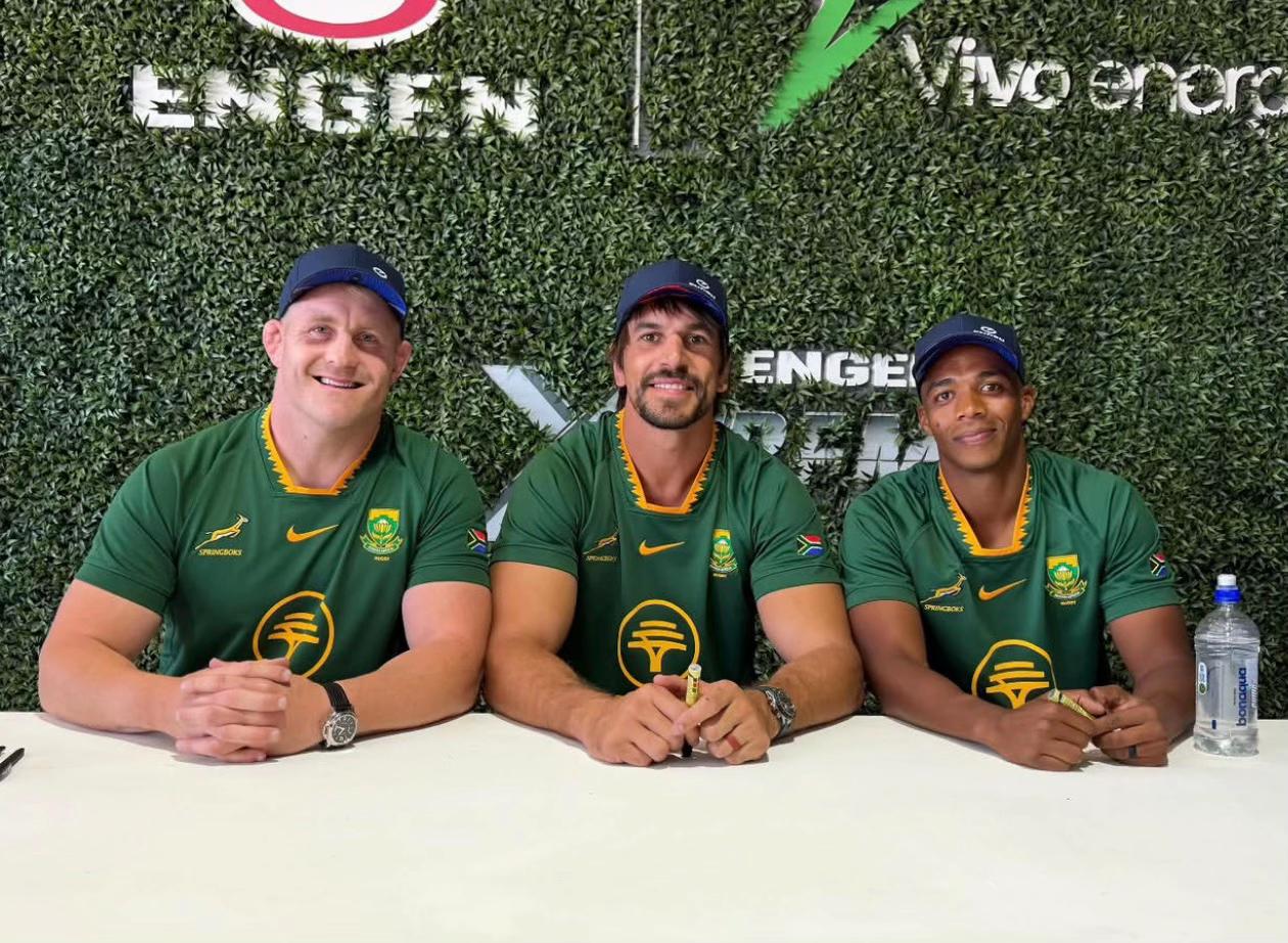 @Eben etzebeth