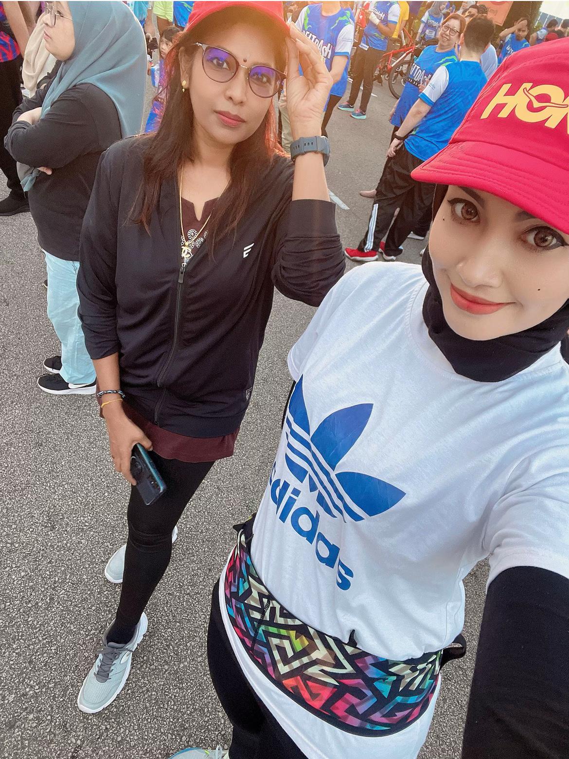 @Azreen❤️🔥