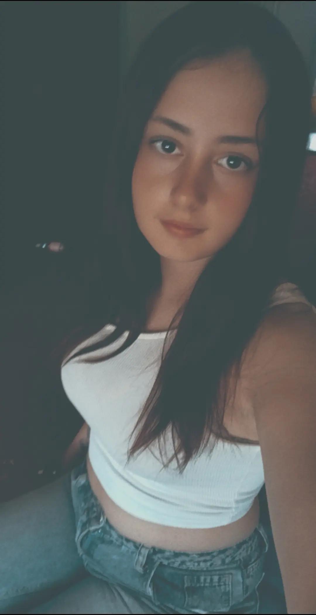 @KnéErika