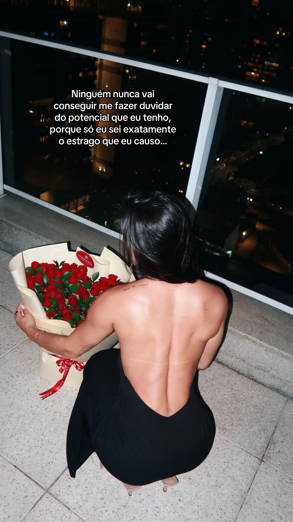 @Ládia Lopes
