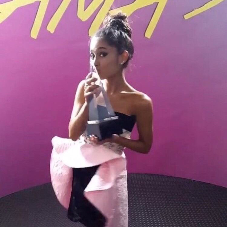 @ARIANATORS