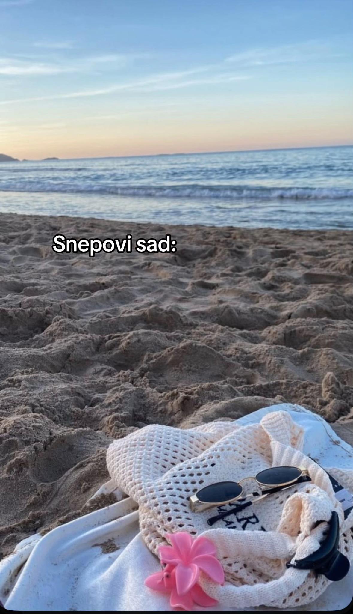 @𝓜𝓲𝓪