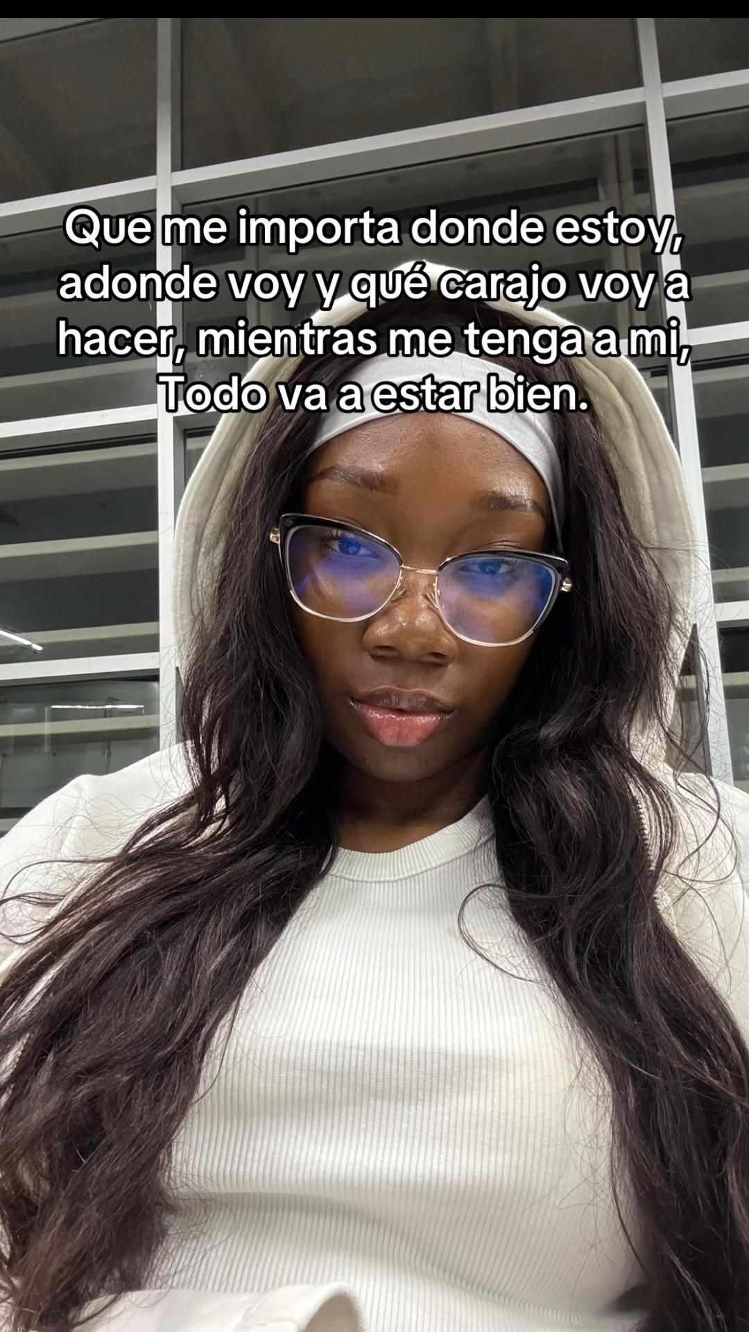@𝒮ℴ𝒻𝒾𝒶 𝒞𝒶𝒾𝒸ℯ𝓇&hearts;