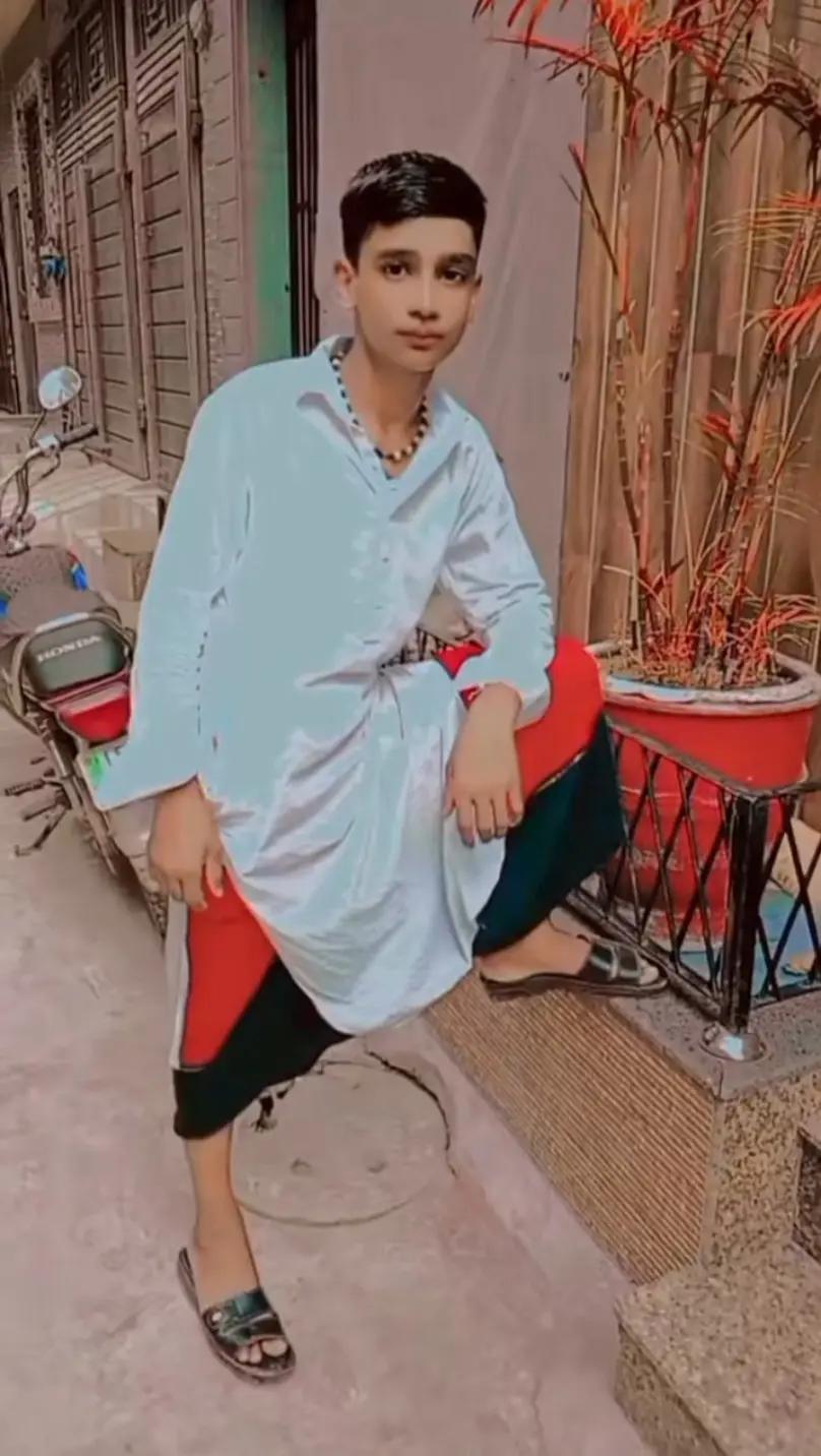 @Sab Gujjar 😍