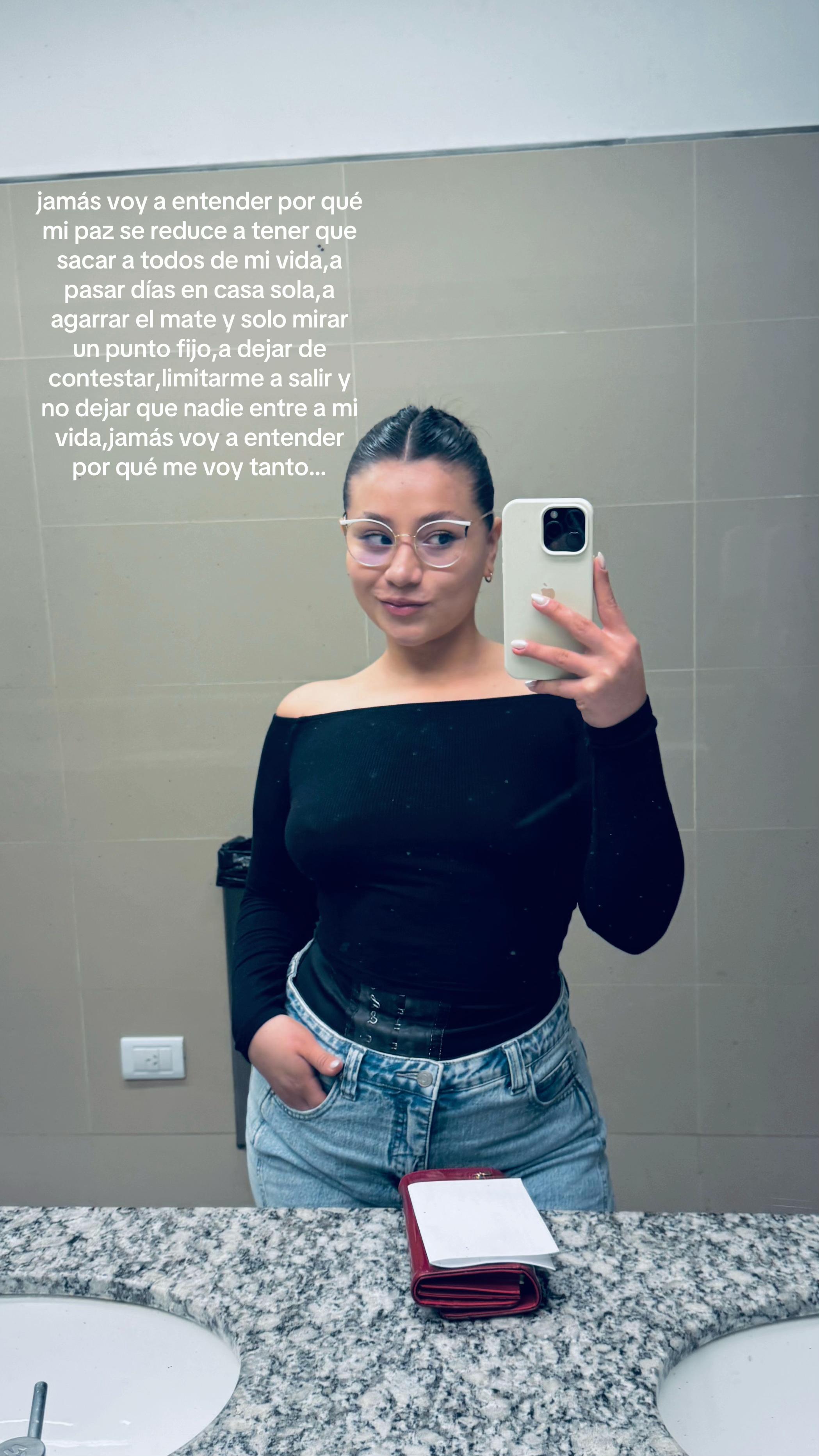 @itatiiiiiiiiiiiiiiiiiiii