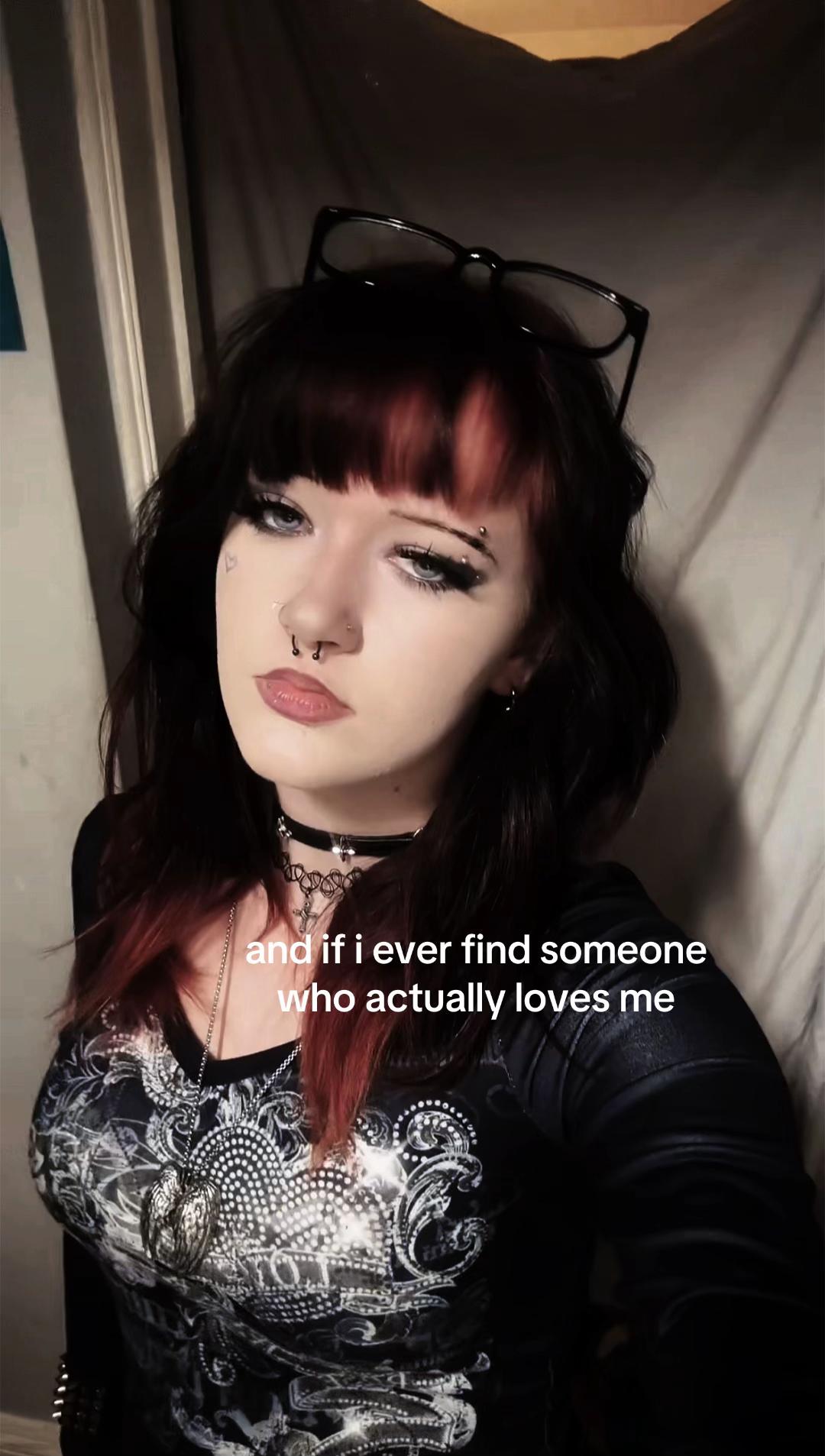 @izzy 🕷️