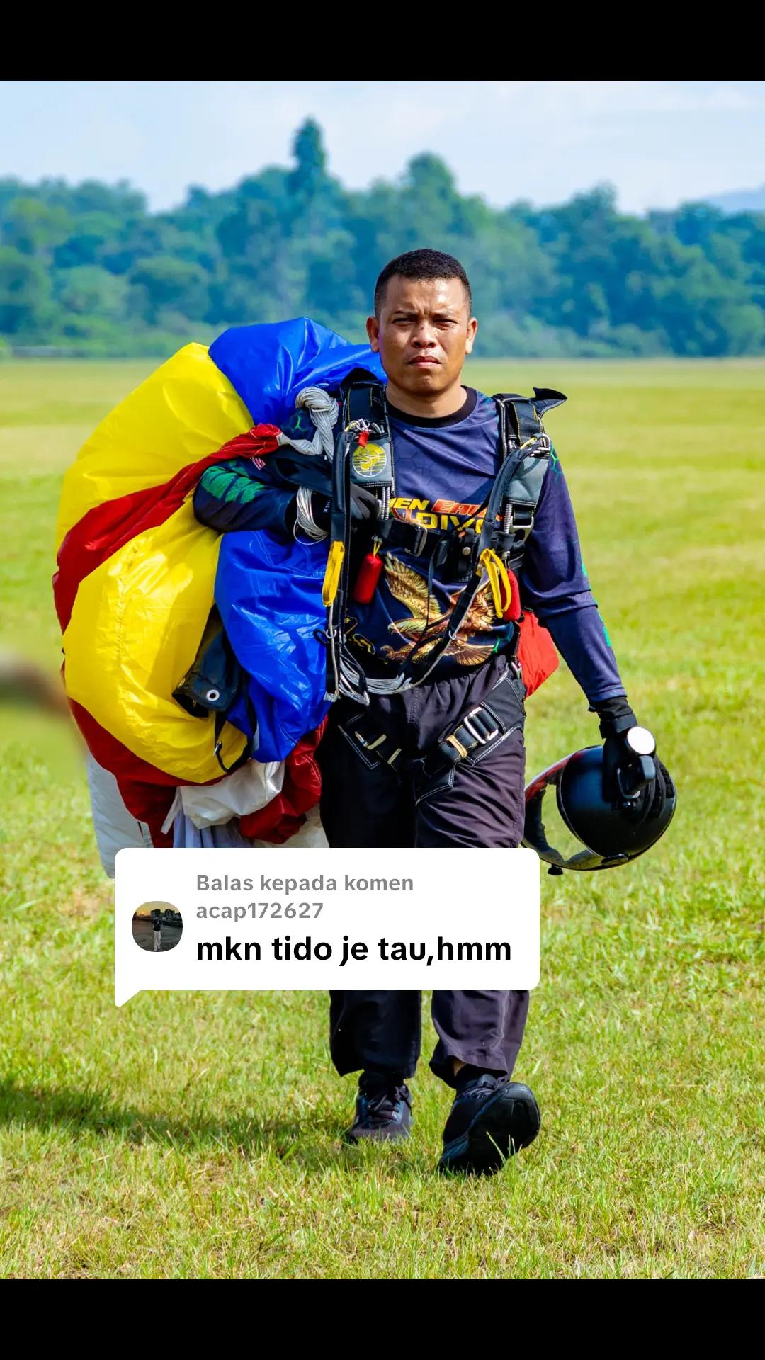 @Bond