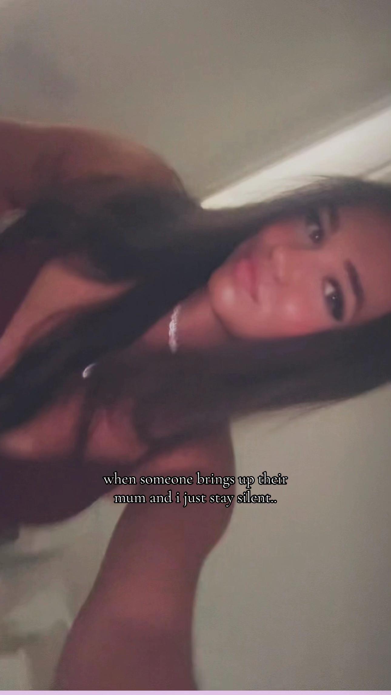 @𝓵𝓪𝓬𝓮𝔂 𝓻𝓸𝓼𝓮🧡