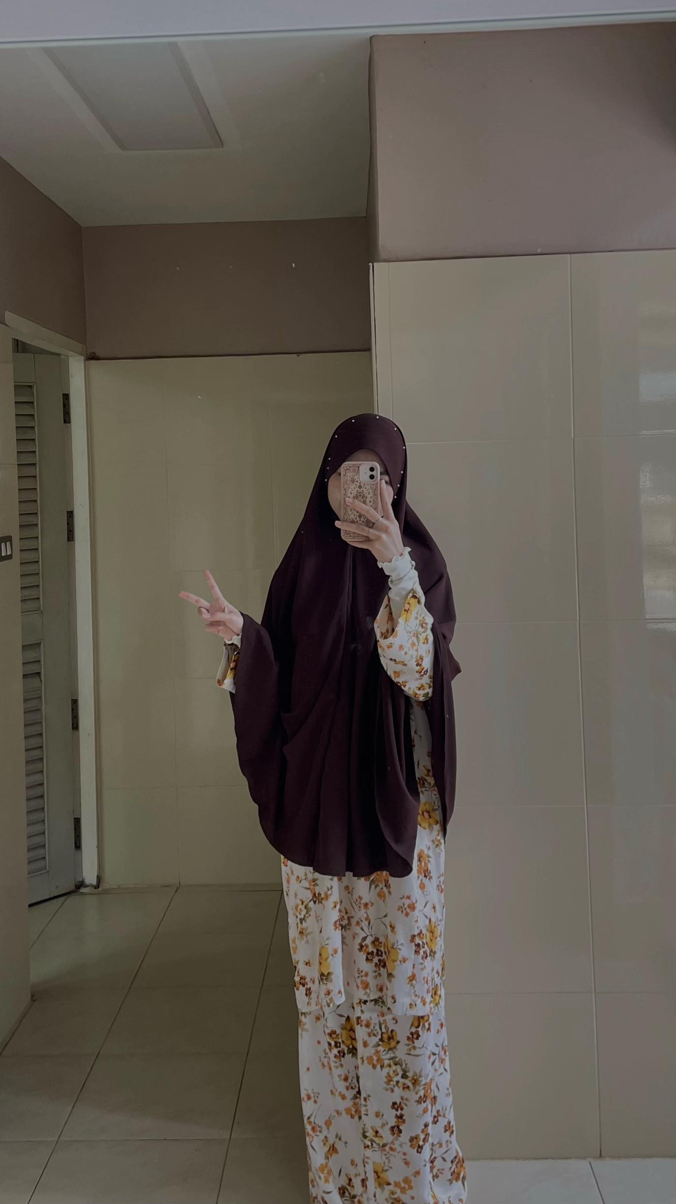 @چسنيم