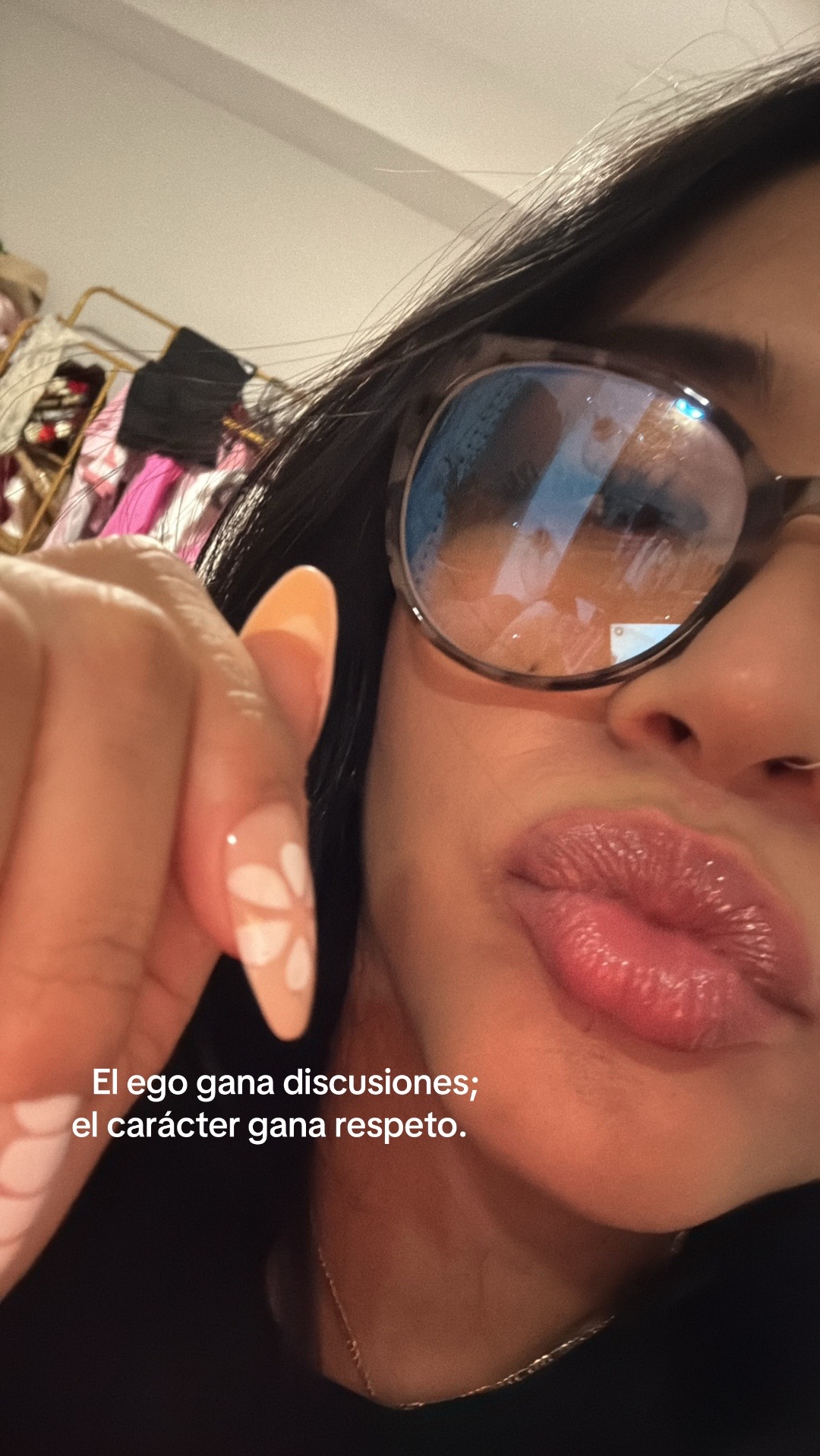 @𝐌𝐄𝐑𝐋𝐎𝐀𝐍𝐈𝐈 🍷