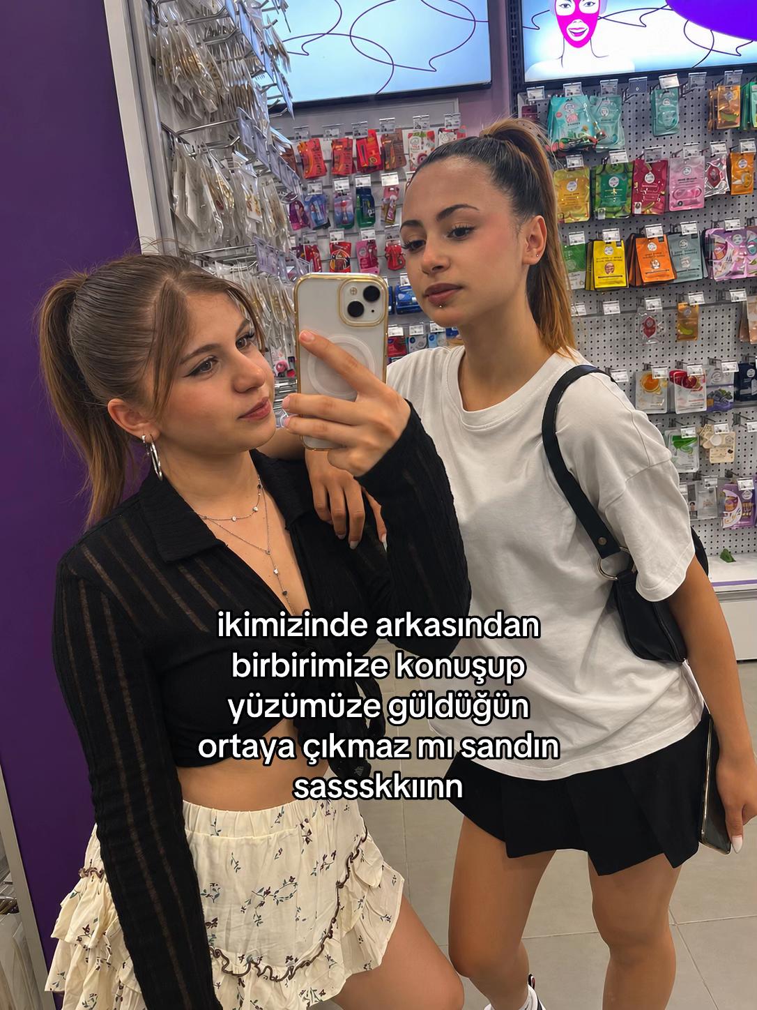 @sadisela