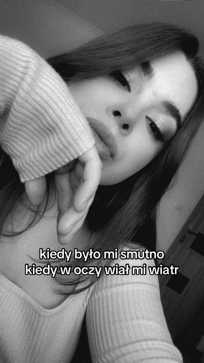@𝒲☁️