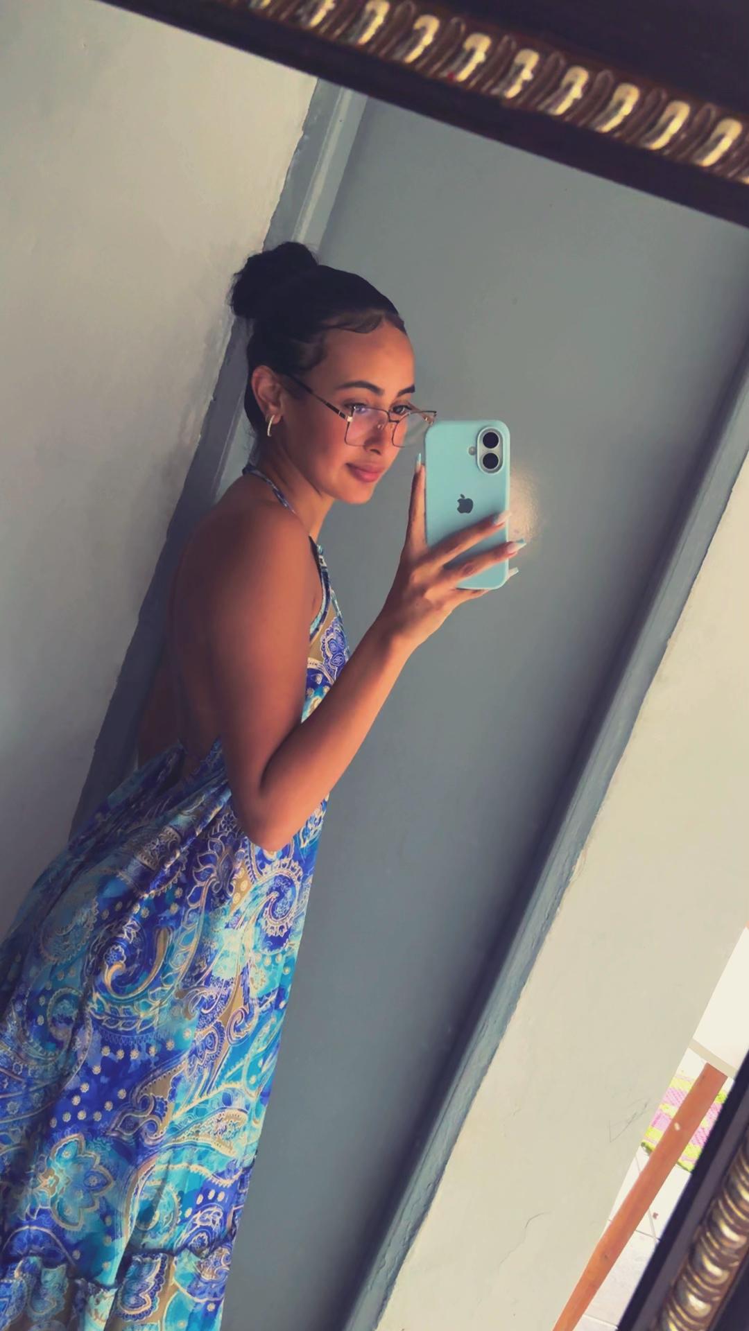 @Julia Dourado
