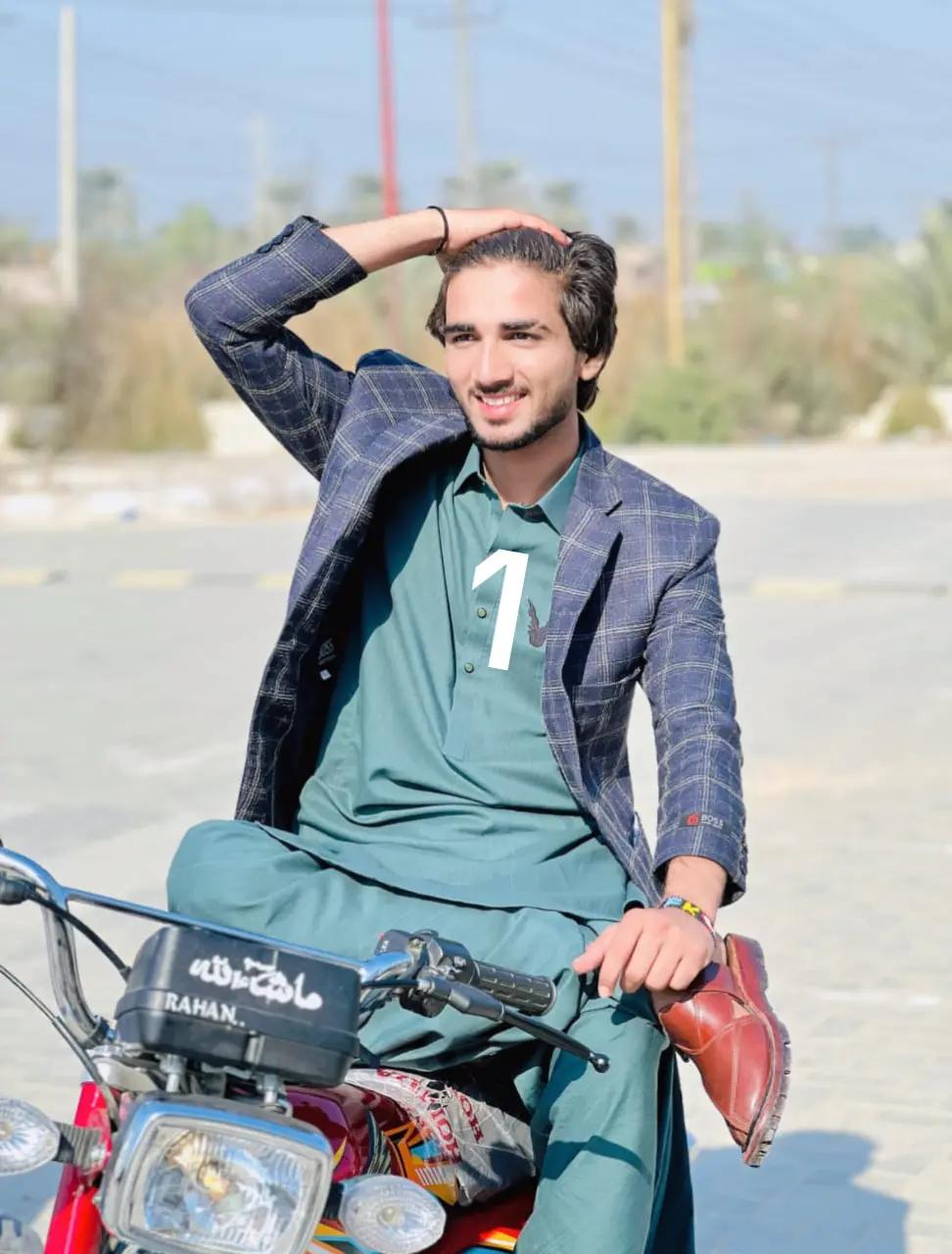 @Fahad JaNai 😎