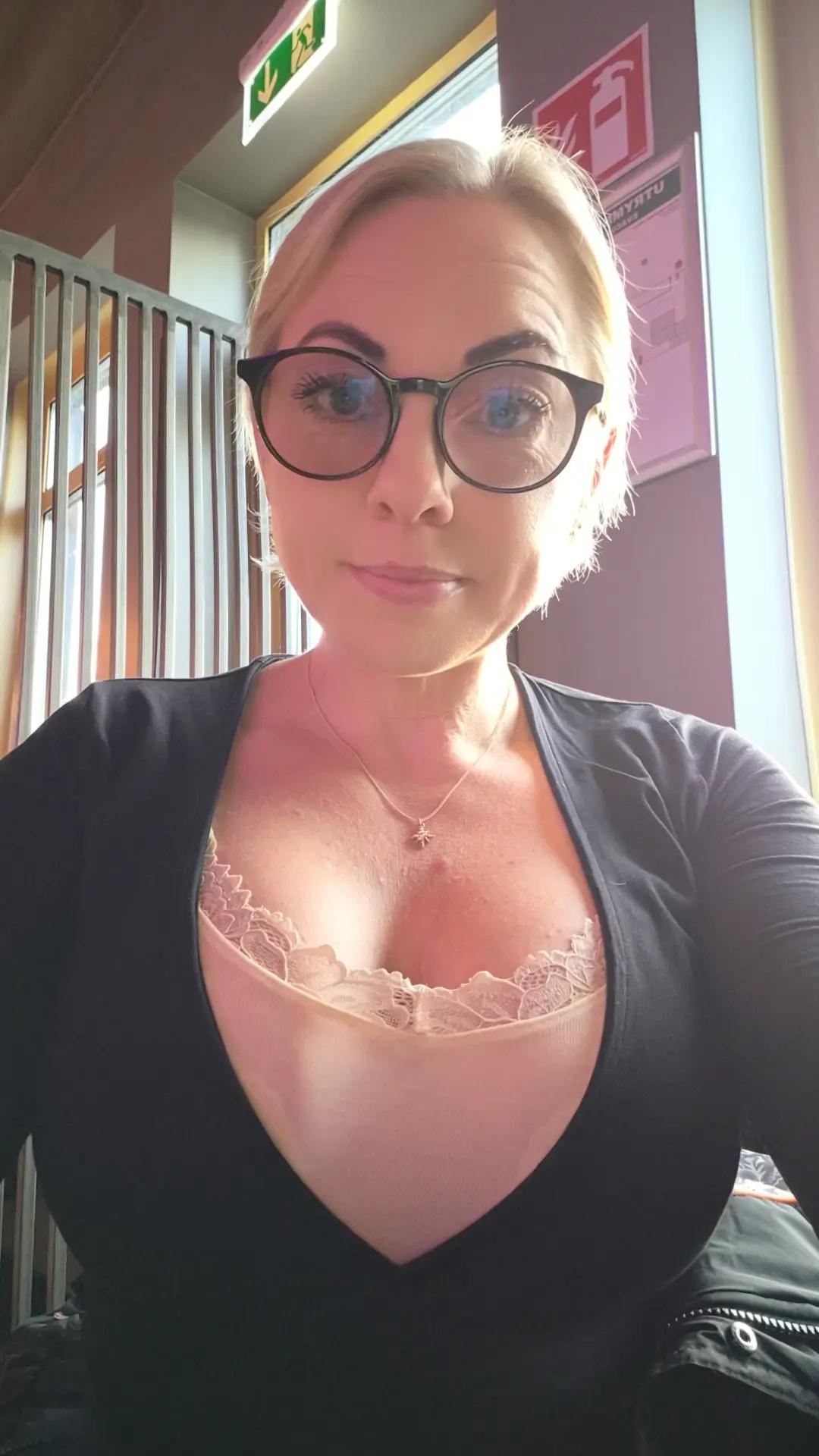 @Veronique_81