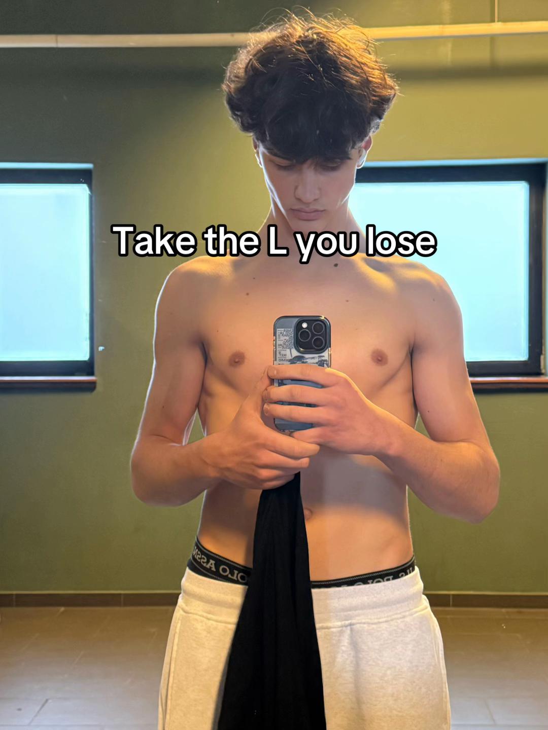@🔱
