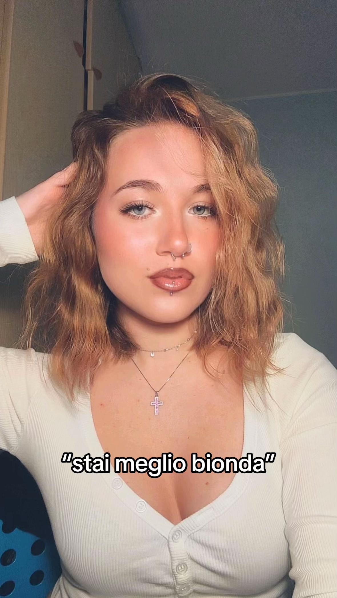 @Antonella🦋