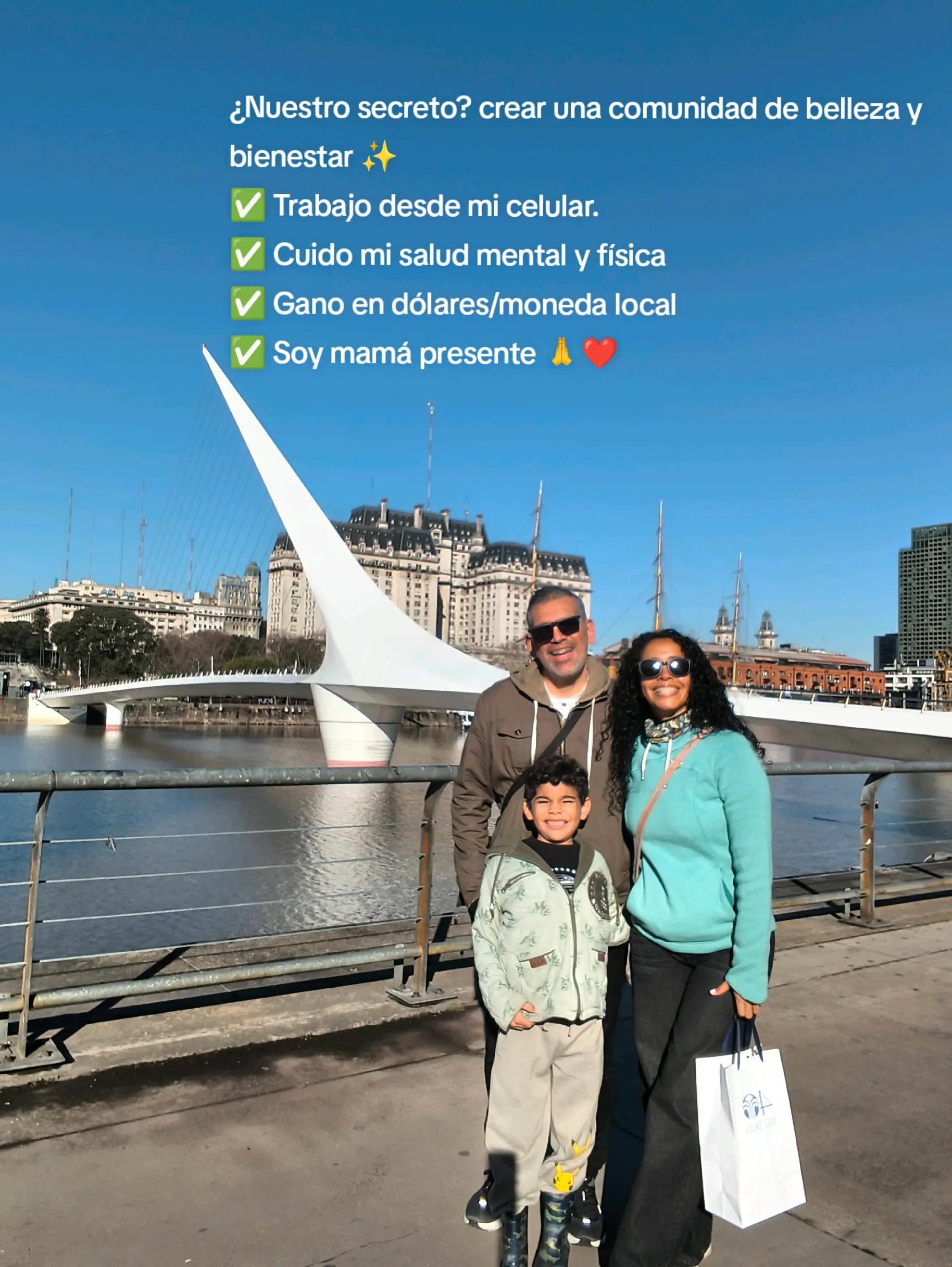 @Claudia Lorenny Hernández