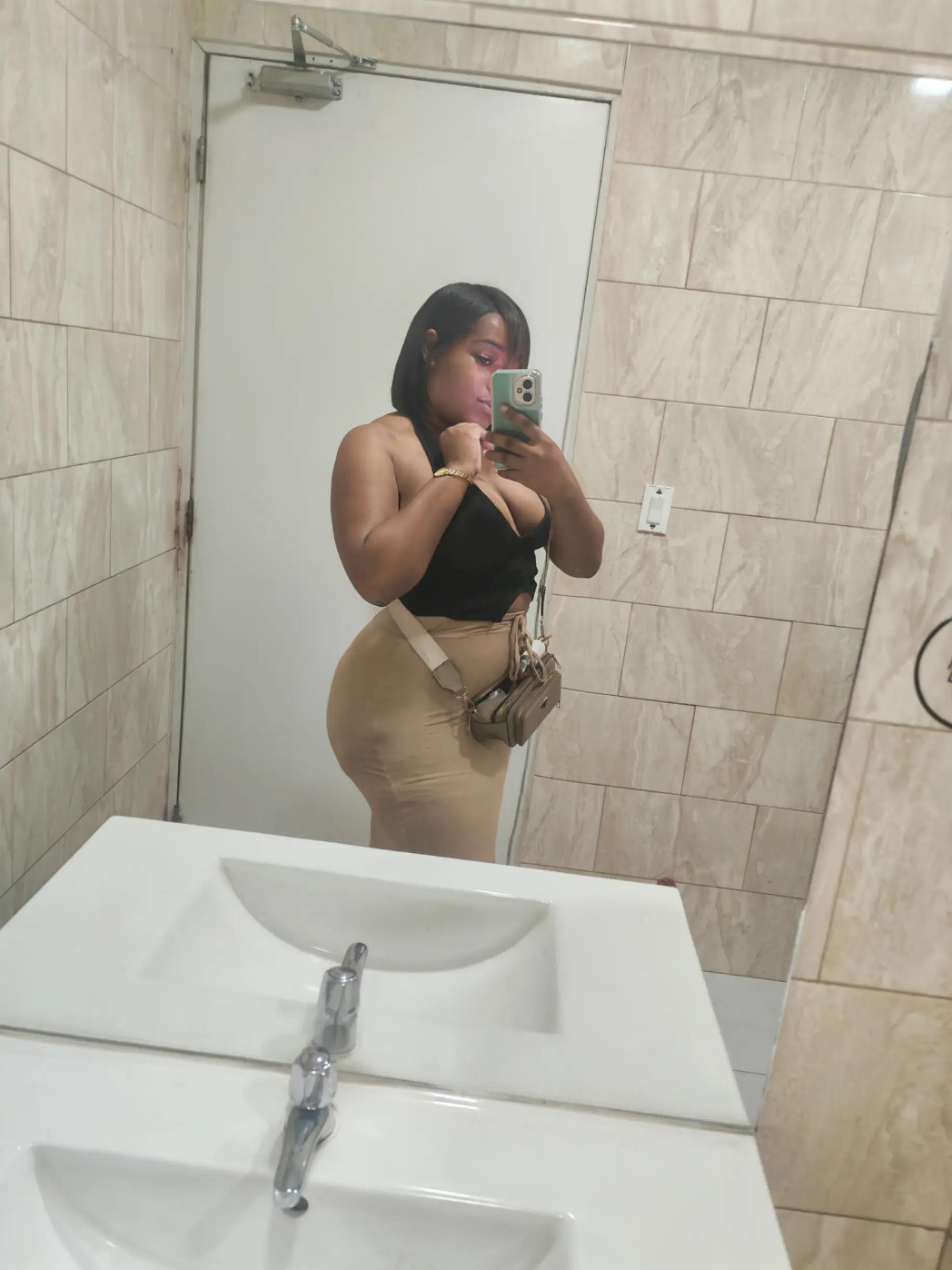 @hillary09128