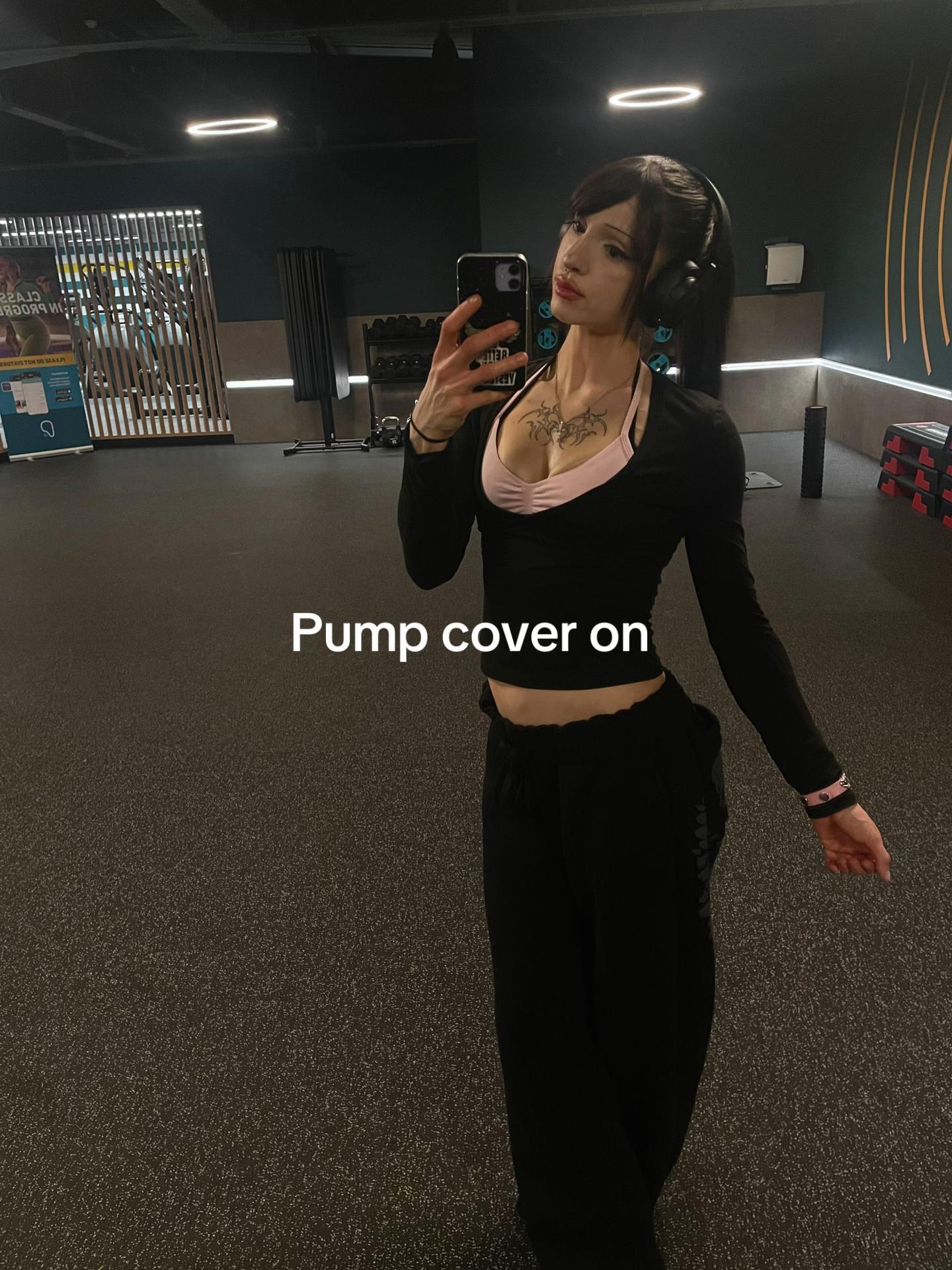 @muscled0ll