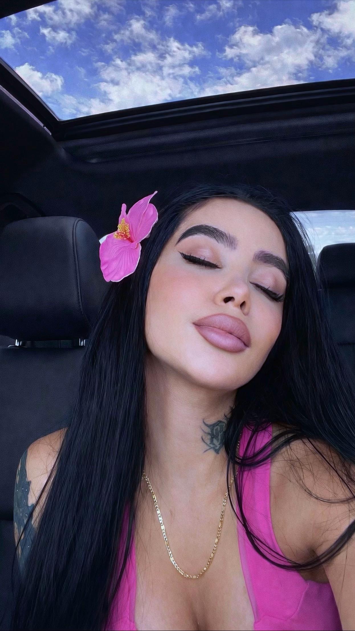 @G I T A N A 🧛🏻♀️