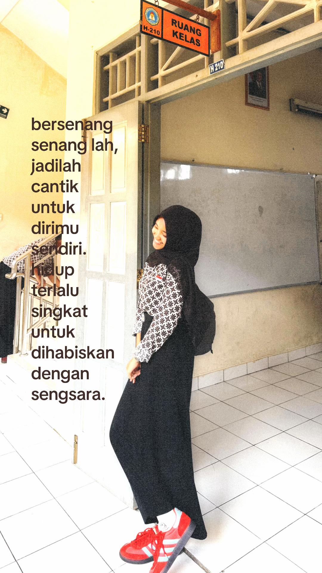 @45W4