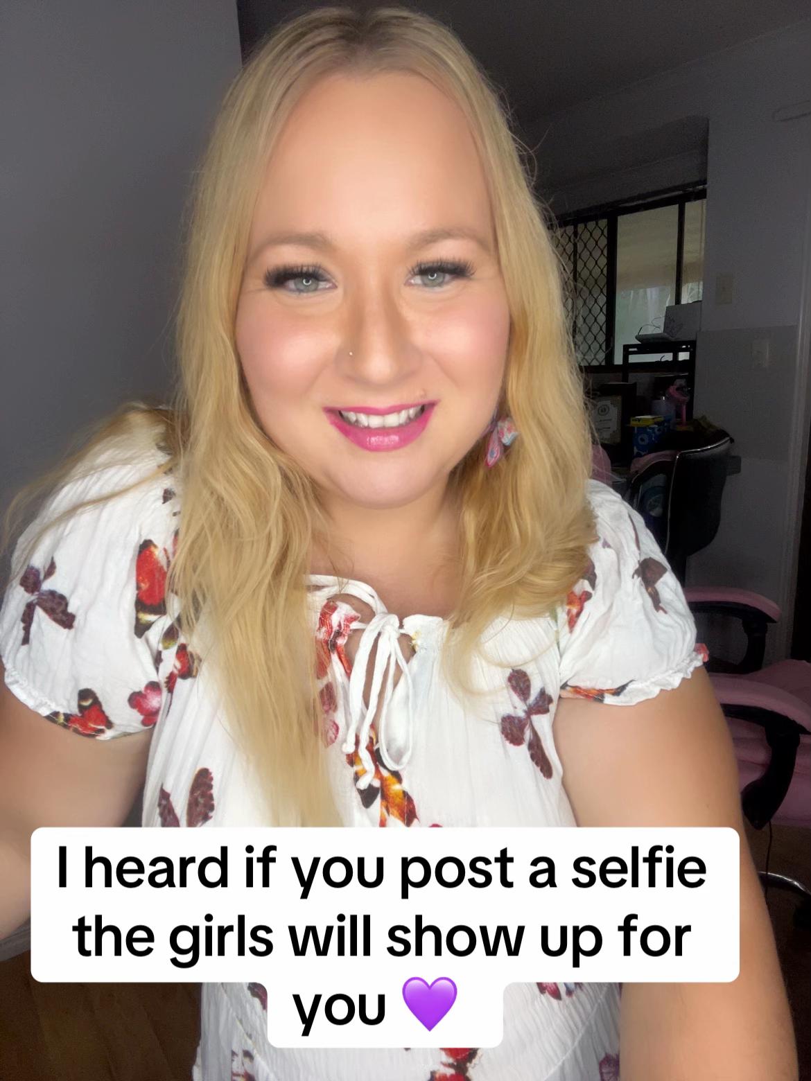 @Mel_Leigh