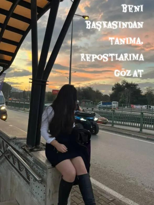 @🪩