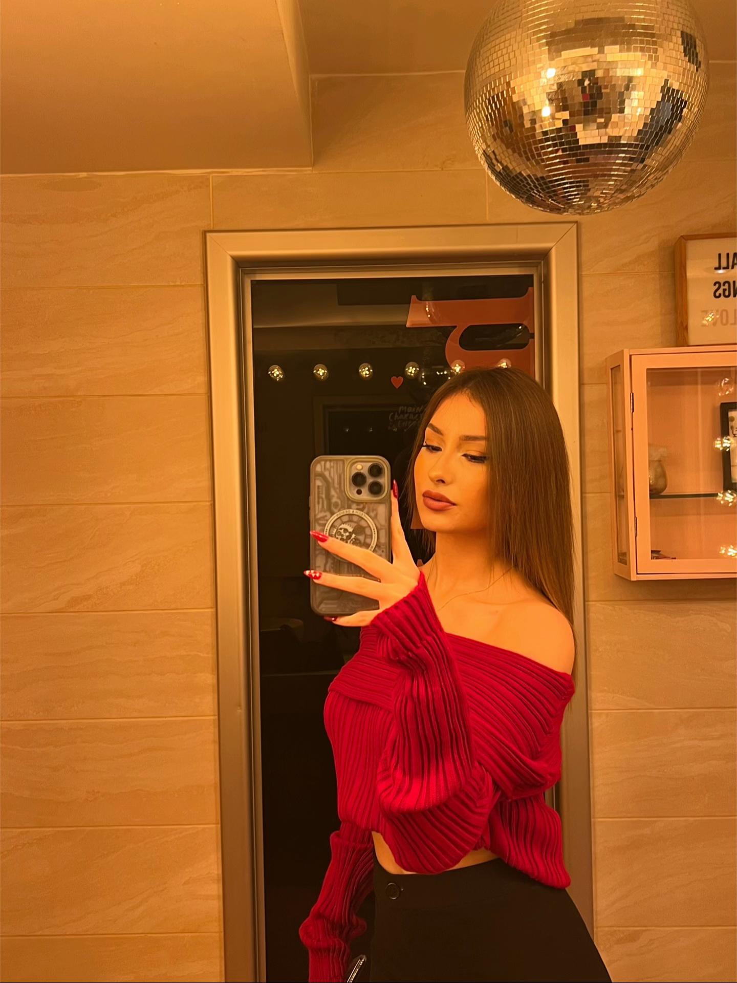 @&bull;𝓑🐅