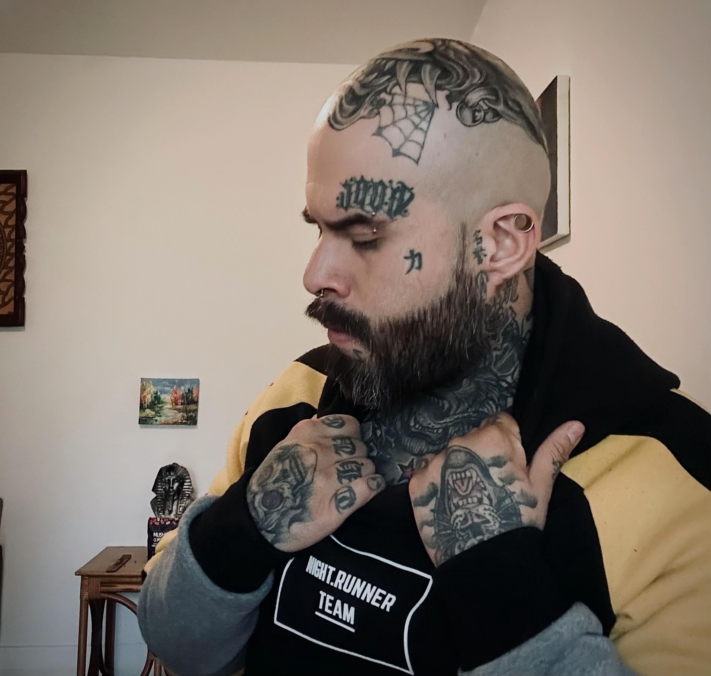 @Edd 🧙🏻♂️👽