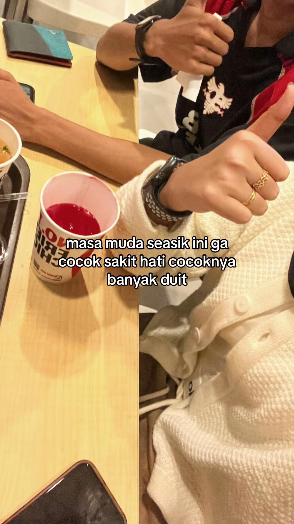 @viie.