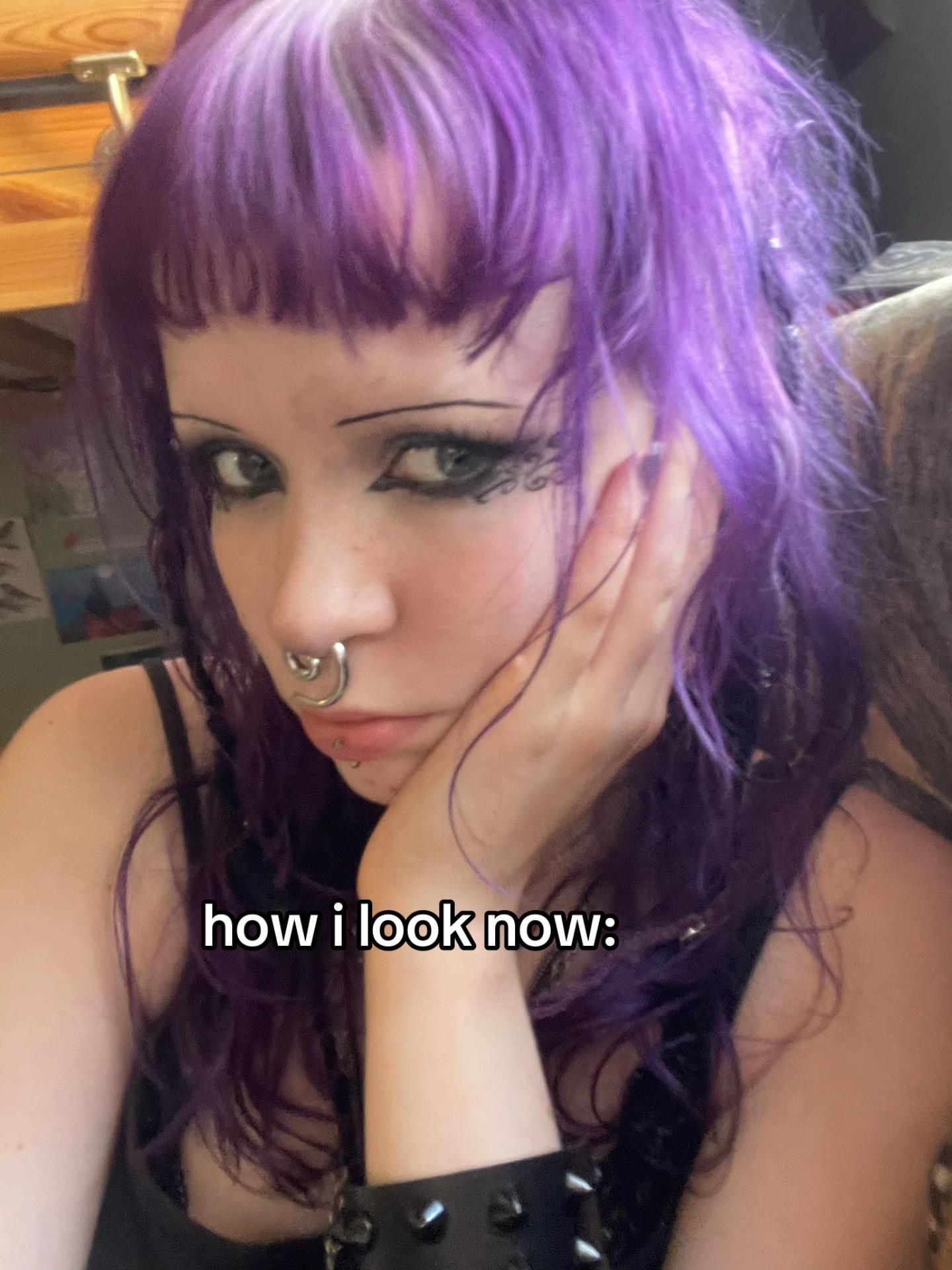 @𝔙𝔦
