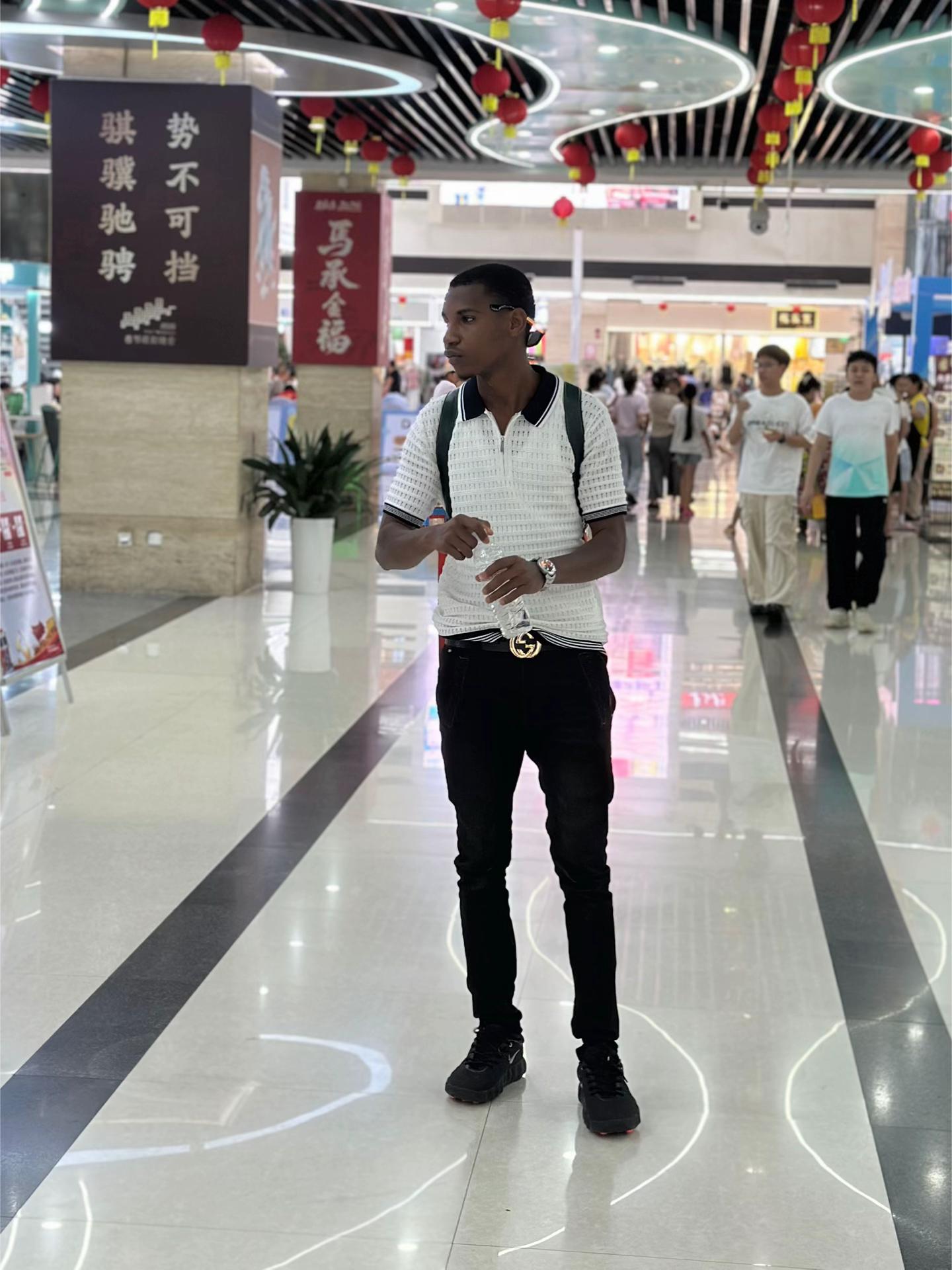 @pewbaby22677223020🇧🇫✈️✈️🇨🇳