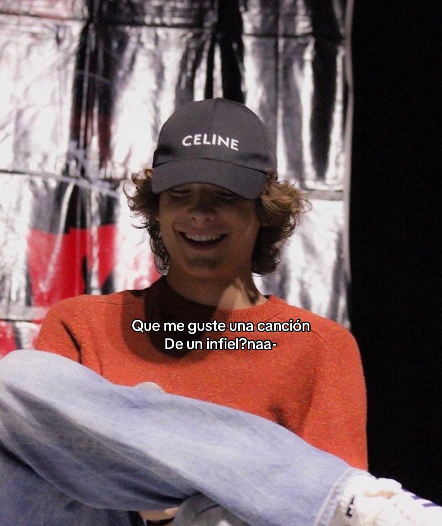 @B A U 🕷️