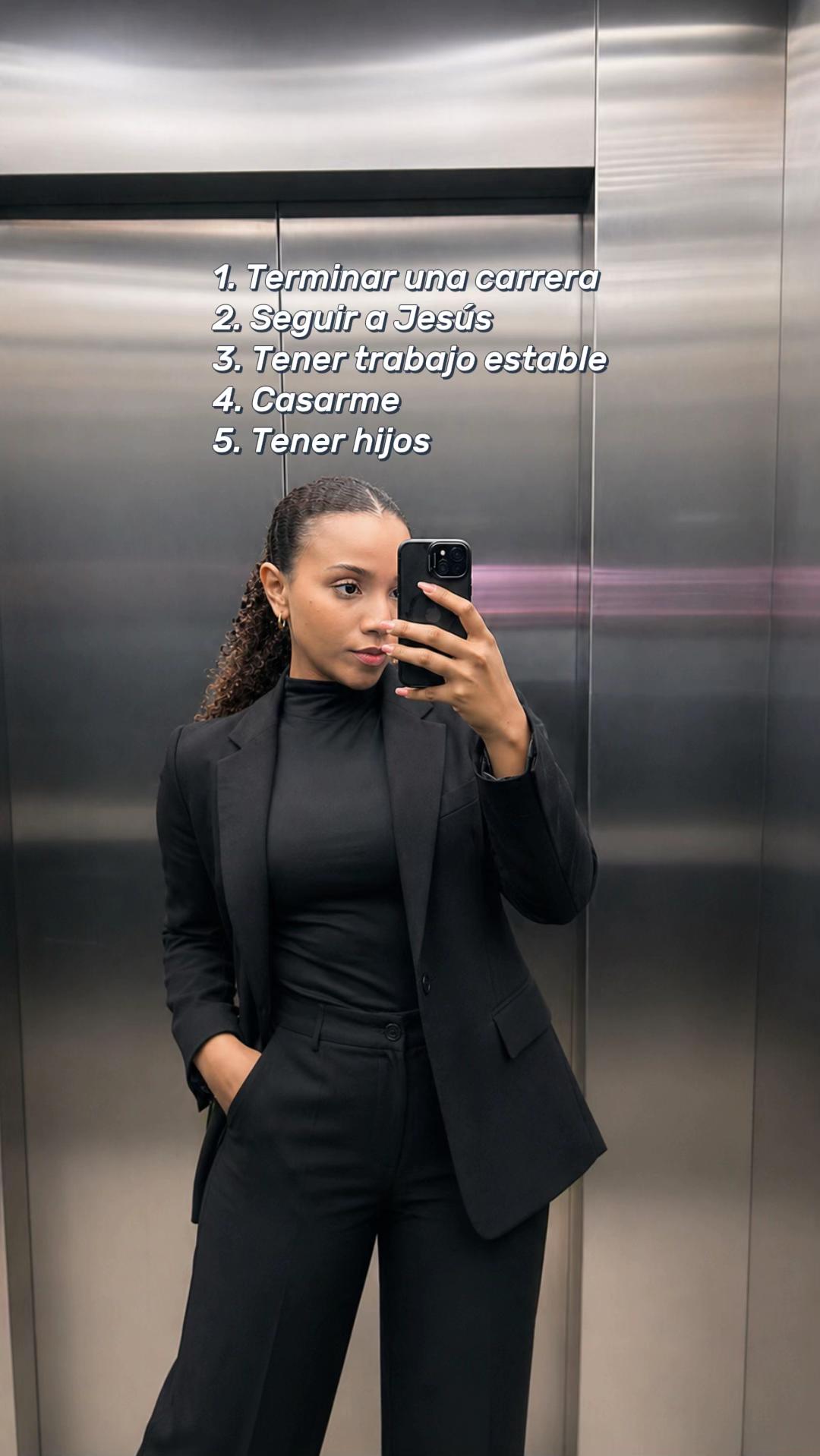 @VALERIE GÓMEZ