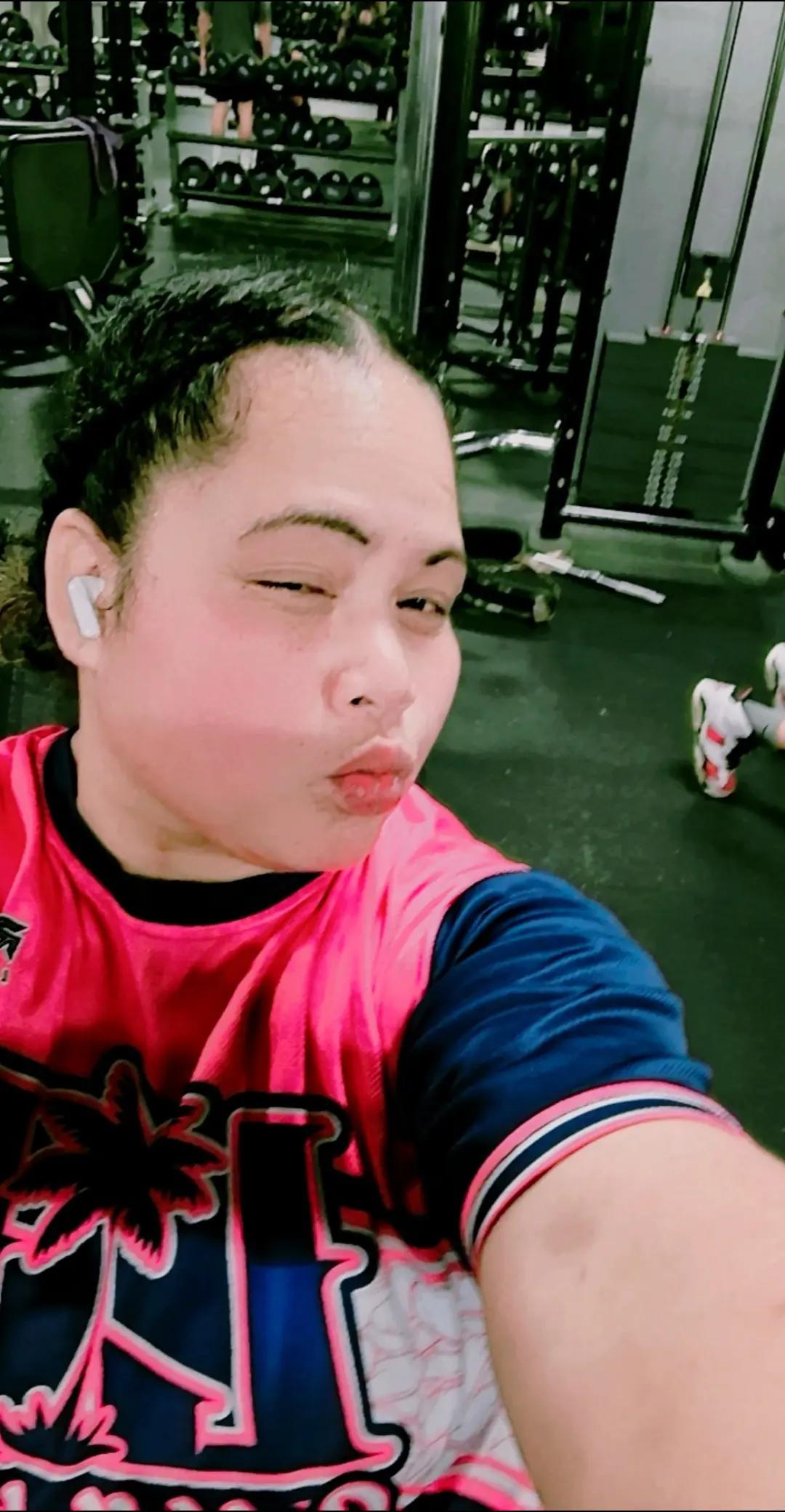 @😋
