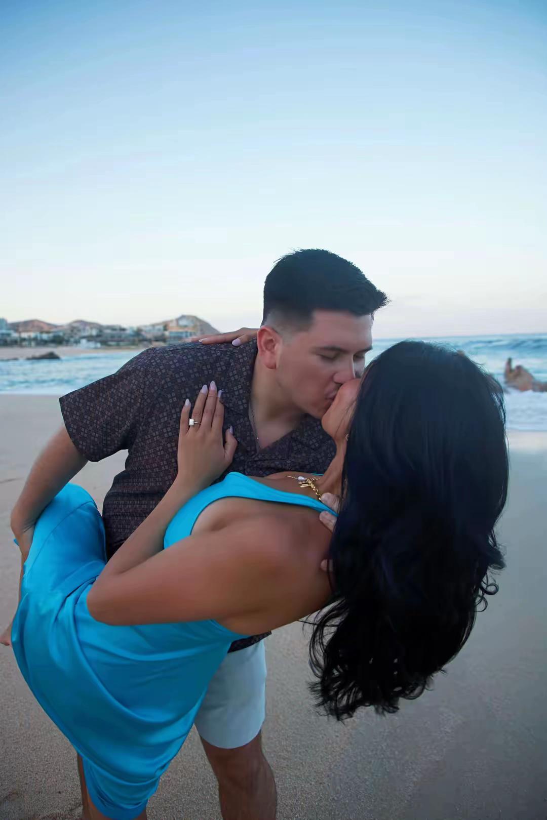 @Cabo girl photographer