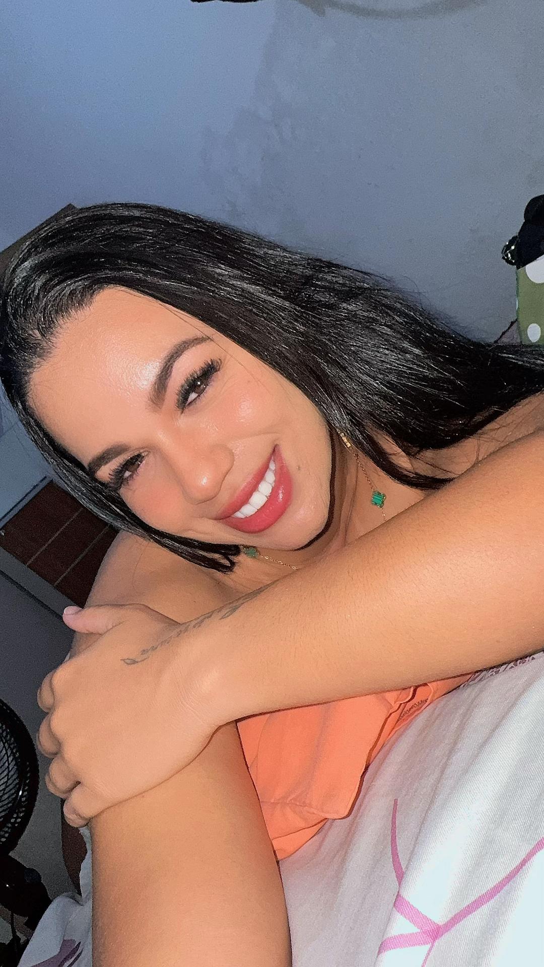 @Larissa Hyrlana