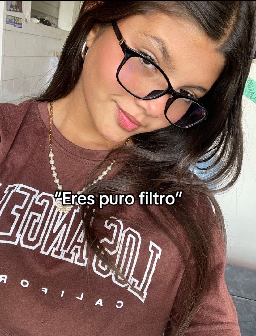 @👻