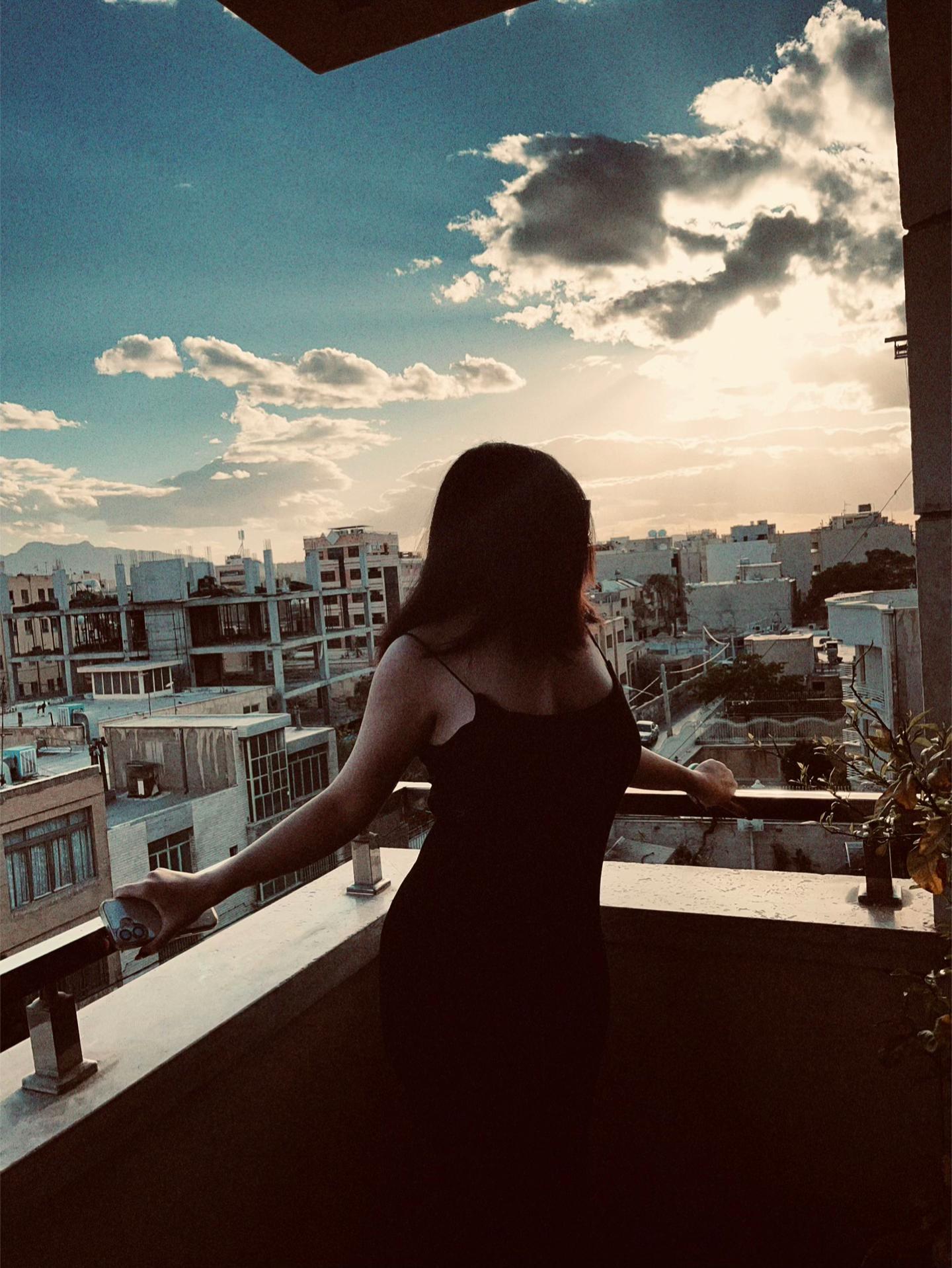 @zhina