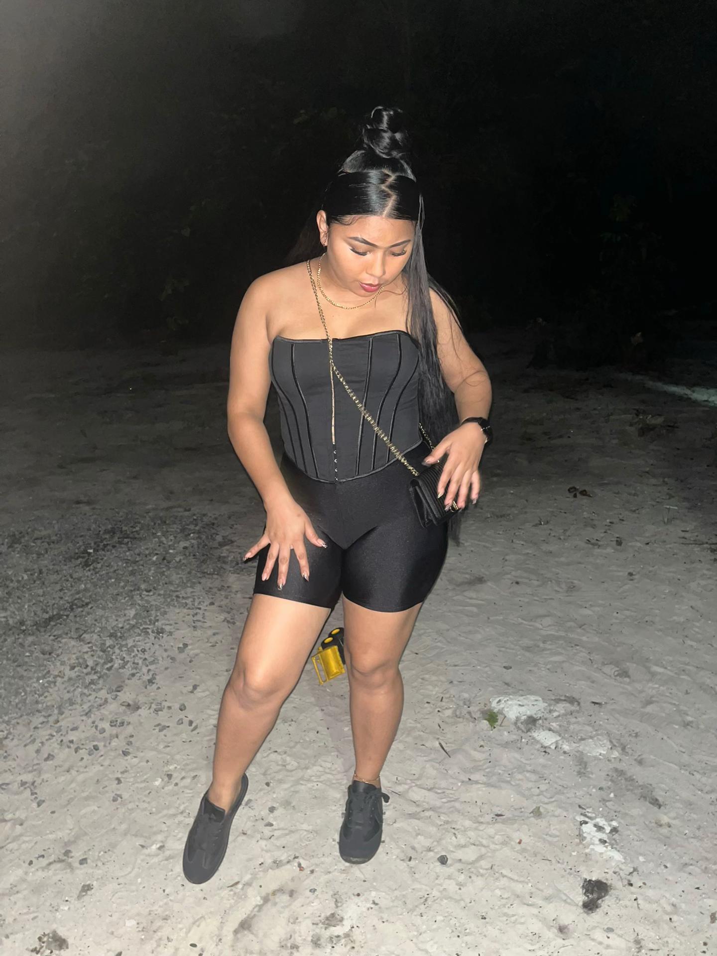 @Kelly 🥀🥀