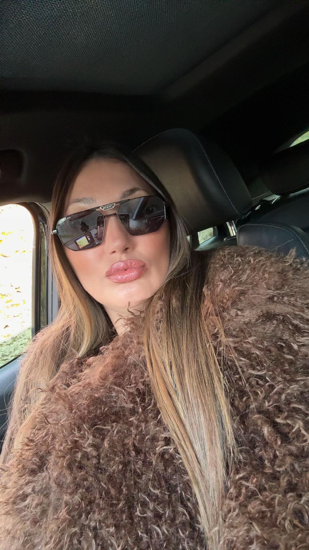 @Mery