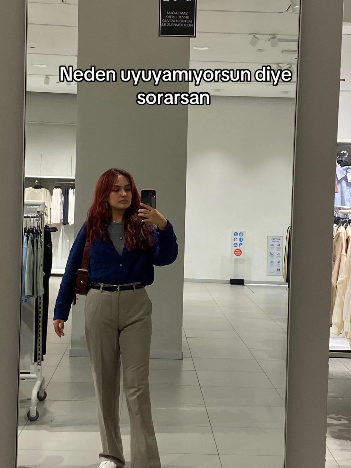 @Nazlı Yıldız